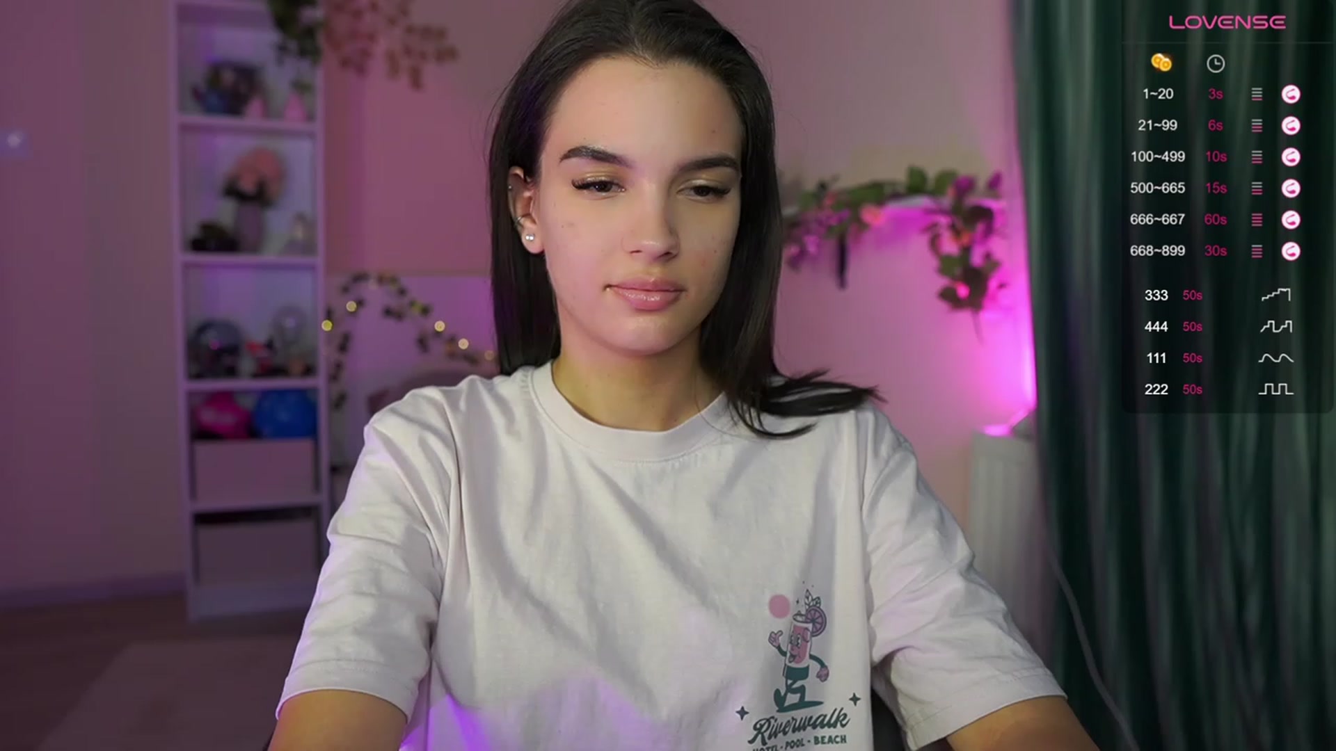 Gallery image thumbnail from Kylie_Quinn's myfreecams stream on, 11/13/2023, 24:11 image 9 of 20