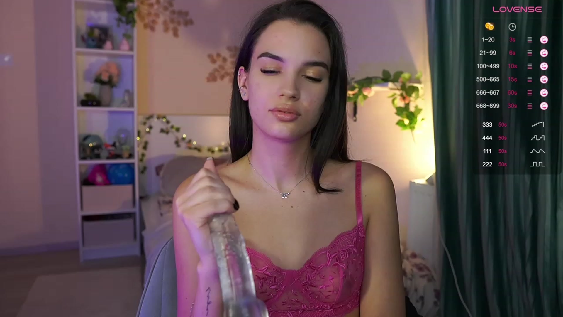 Gallery image thumbnail from Kylie_Quinn's myfreecams stream on, 11/13/2023, 22:31 image 11 of 20