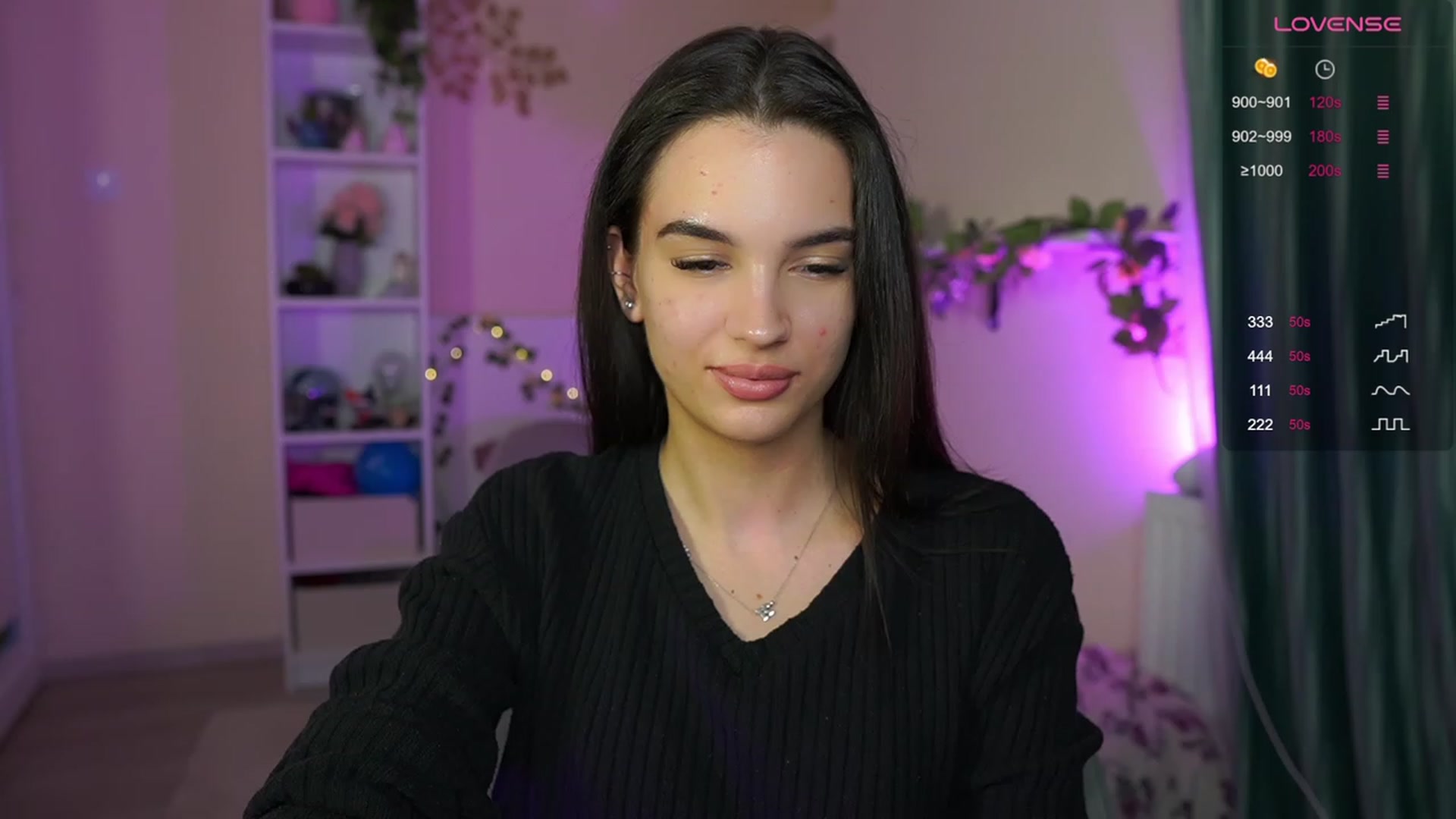 Gallery image thumbnail from Kylie_Quinn's myfreecams stream on, 11/16/2023, 22:09 image 15 of 20