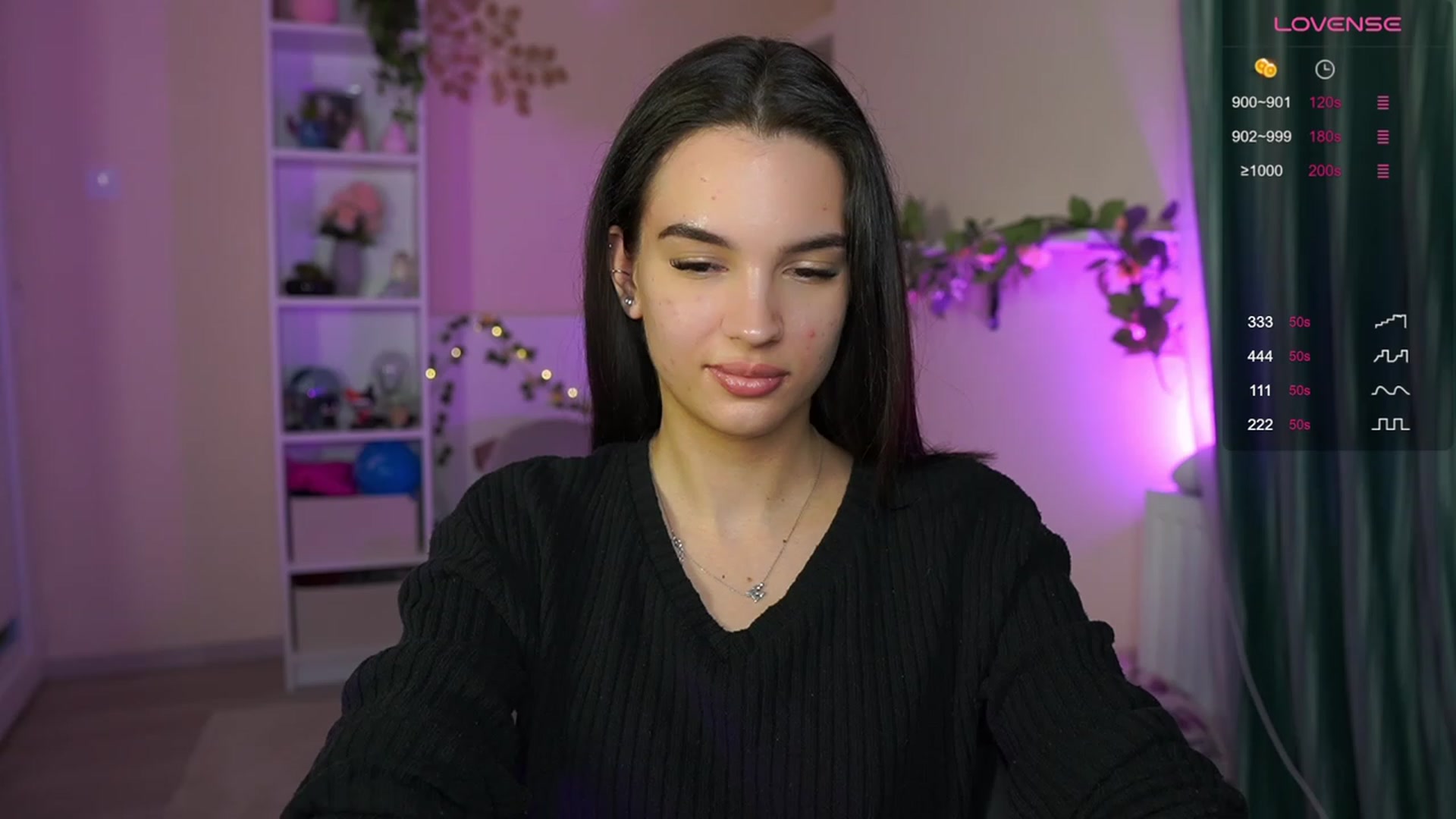 Gallery image thumbnail from Kylie_Quinn's myfreecams stream on, 11/16/2023, 22:09 image 17 of 20