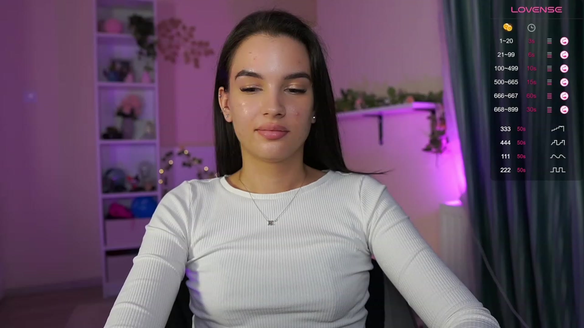 Gallery image thumbnail from Kylie_Quinn's myfreecams stream on, 11/17/2023, 22:39 image 6 of 20