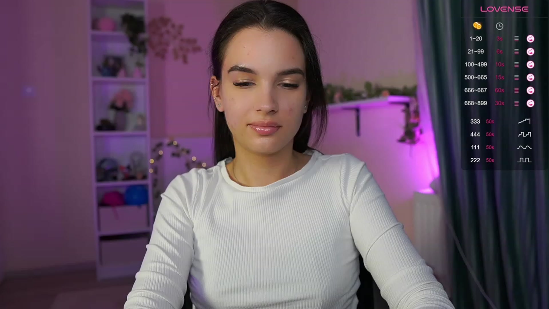 Gallery image thumbnail from Kylie_Quinn's myfreecams stream on, 11/17/2023, 23:13 image 2 of 20