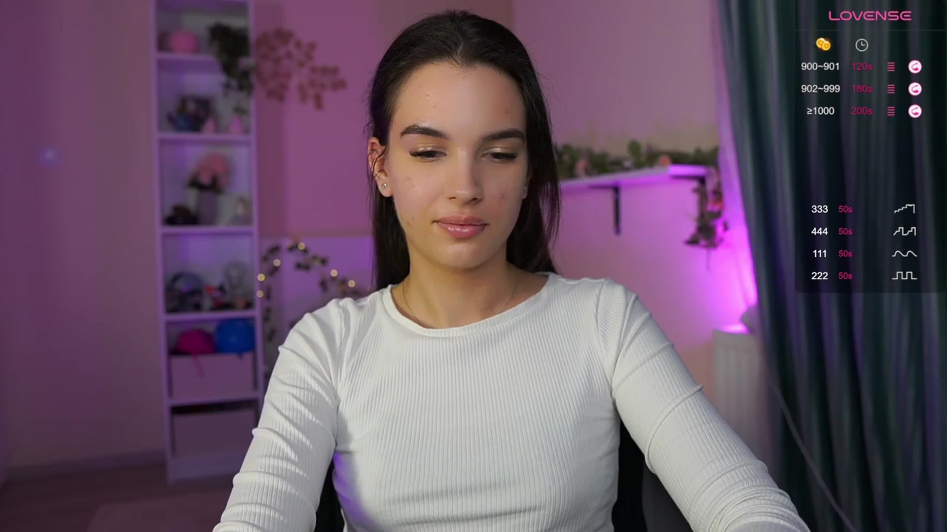 Gallery image thumbnail from Kylie_Quinn's myfreecams stream on, 11/17/2023, 23:13 image 17 of 20
