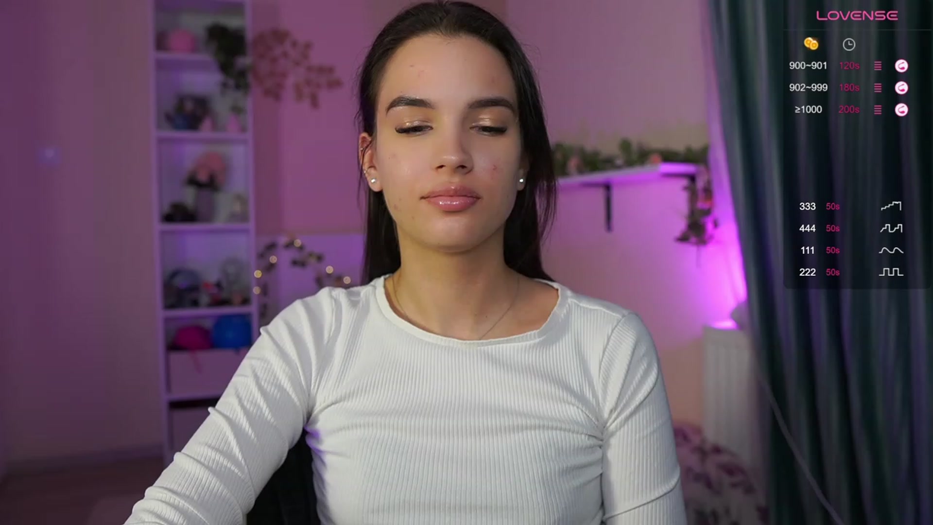 Gallery image thumbnail from Kylie_Quinn's myfreecams stream on, 11/17/2023, 23:13 image 4 of 20