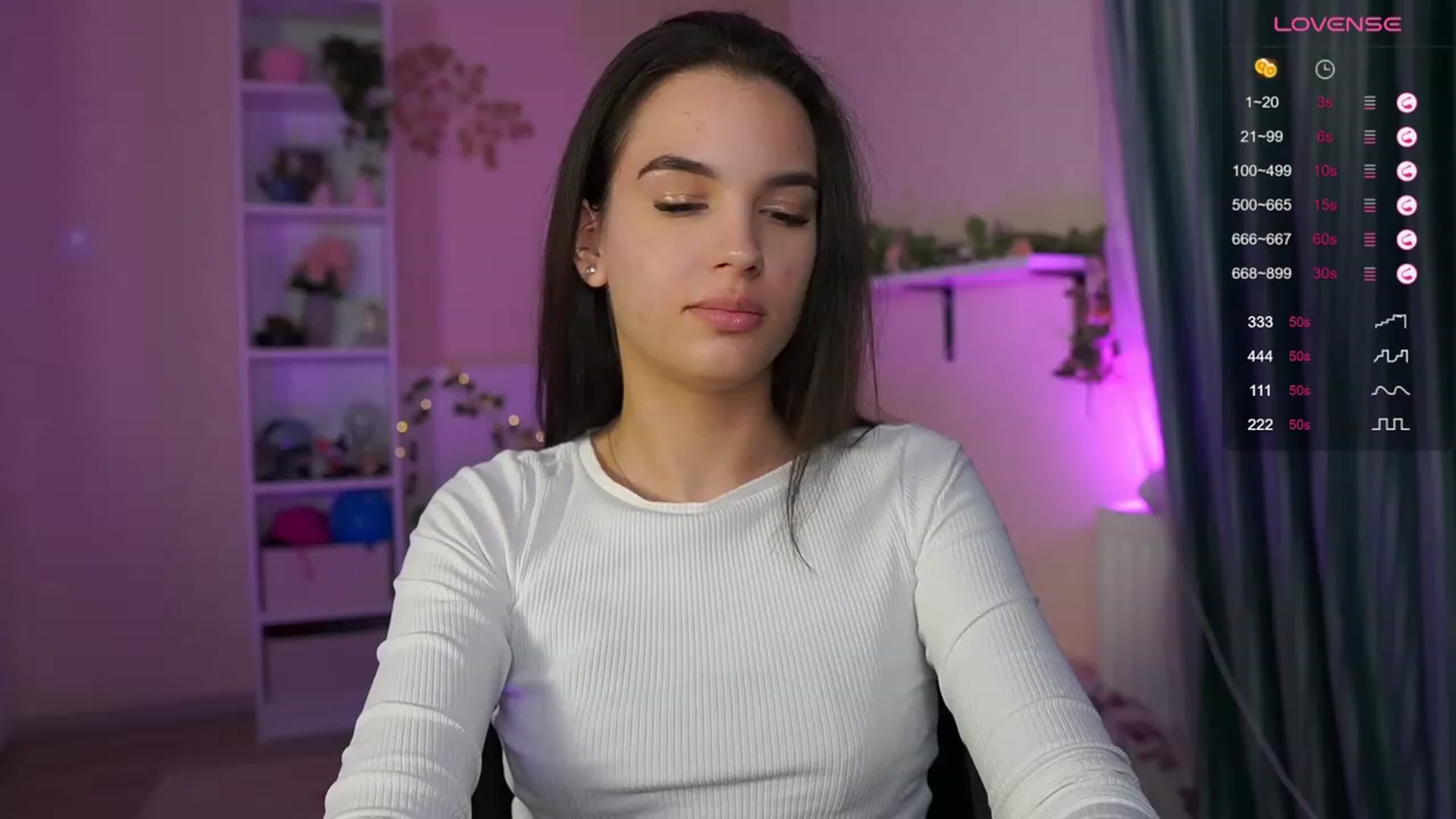 Gallery image thumbnail from Kylie_Quinn's myfreecams stream on, 11/18/2023, 24:04 image 4 of 20