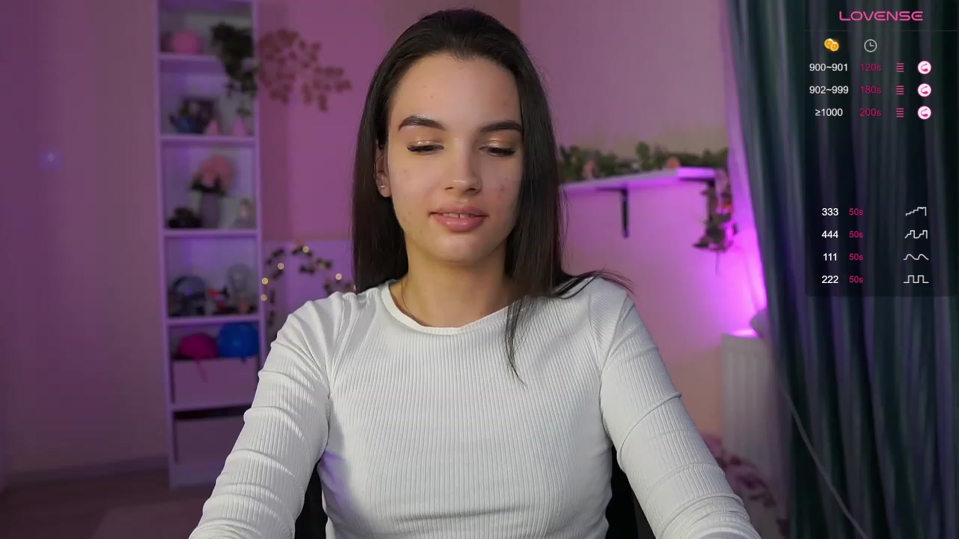 Gallery image thumbnail from Kylie_Quinn's myfreecams stream on, 11/18/2023, 24:04 image 8 of 20