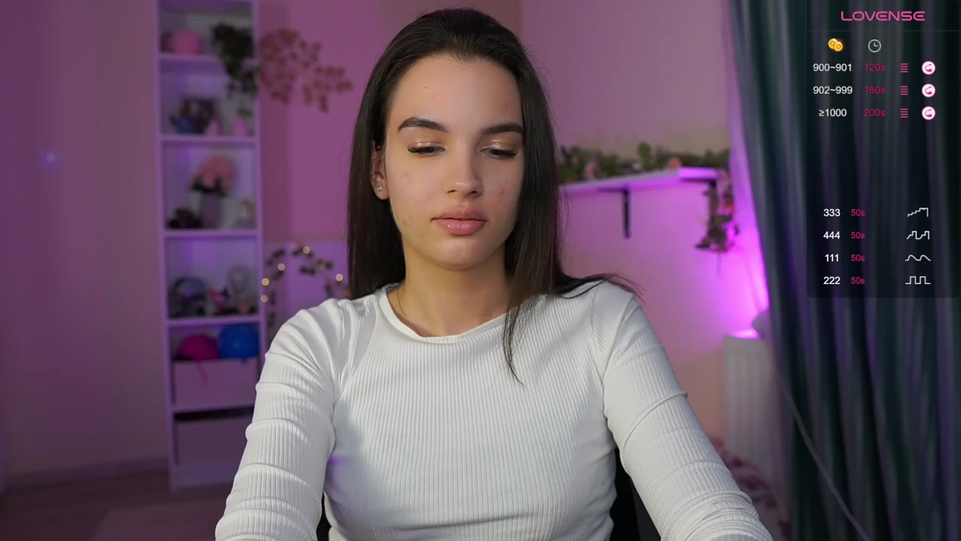 Gallery image thumbnail from Kylie_Quinn's myfreecams stream on, 11/18/2023, 24:04 image 6 of 20