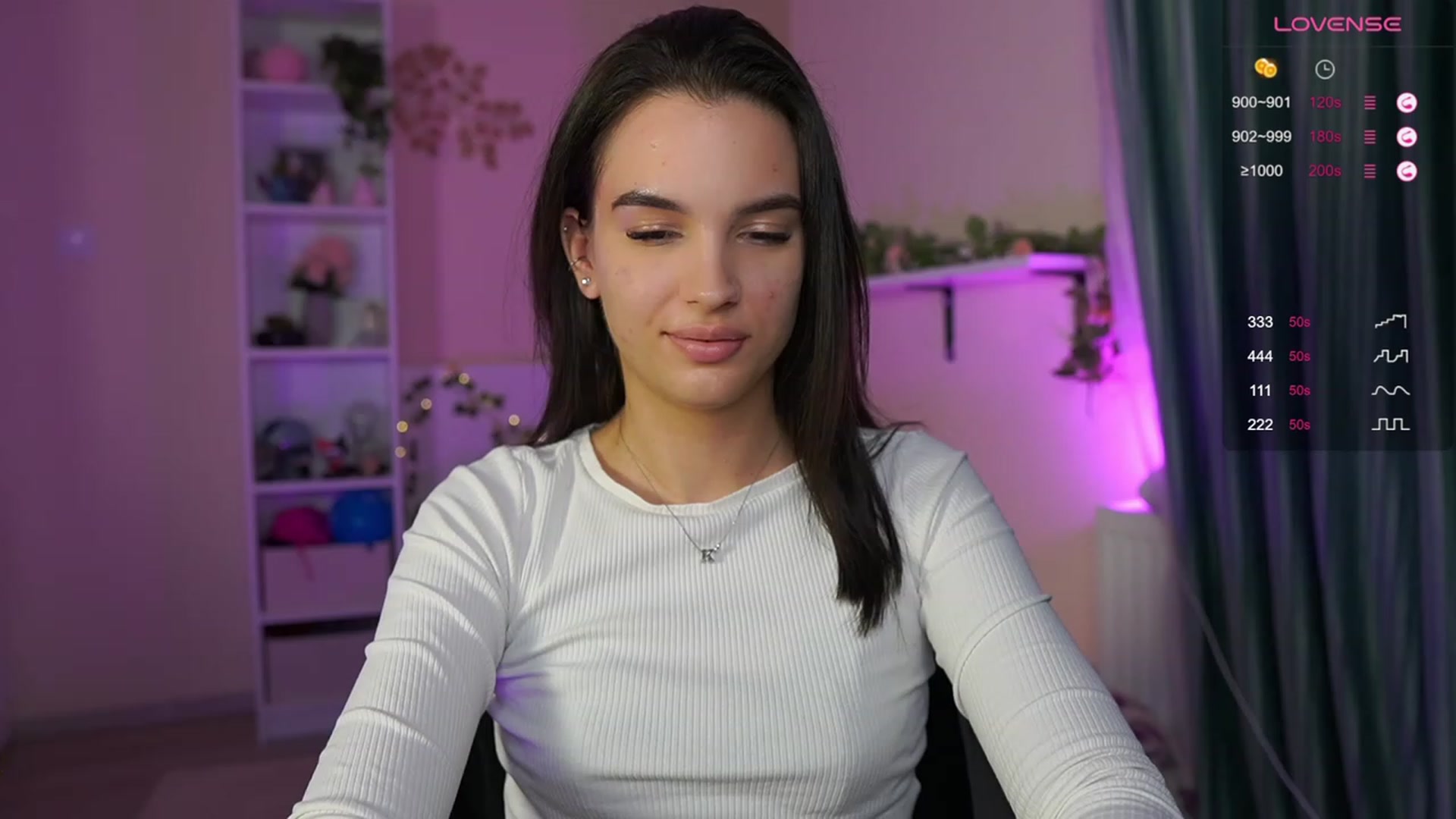 Gallery image thumbnail from Kylie_Quinn's myfreecams stream on, 11/18/2023, 24:04 image 17 of 20