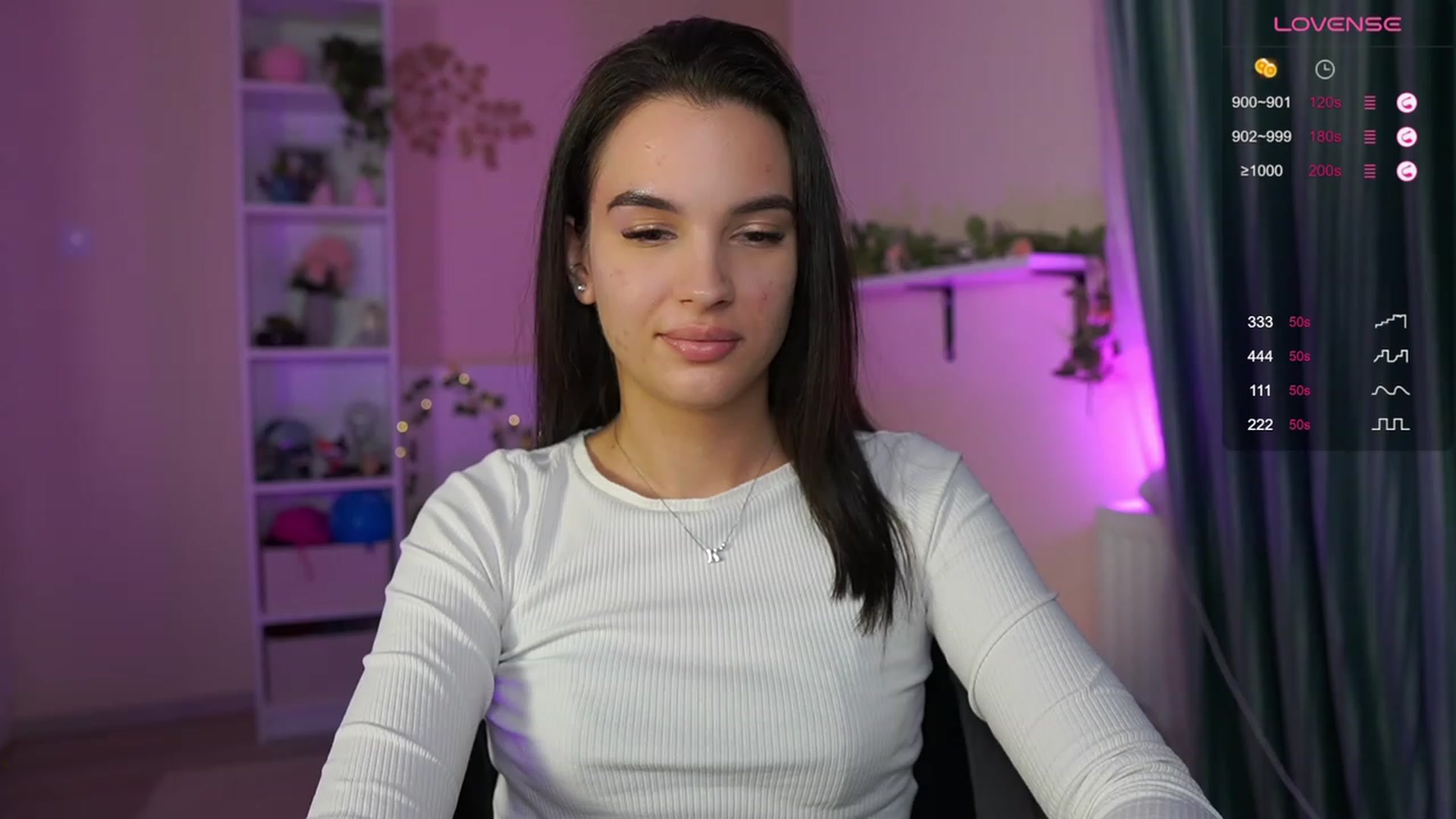 Gallery image thumbnail from Kylie_Quinn's myfreecams stream on, 11/18/2023, 24:04 image 18 of 20