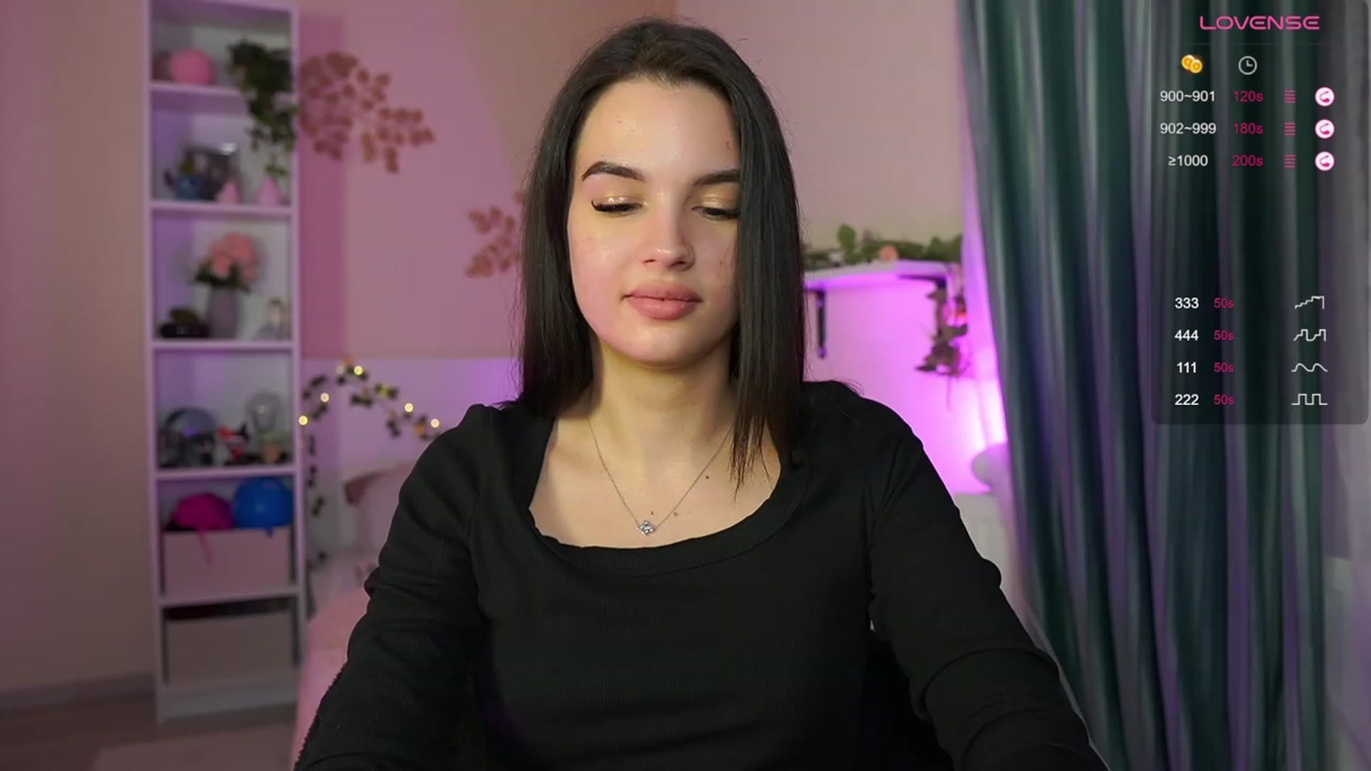 Gallery image thumbnail from Kylie_Quinn's myfreecams stream on, 11/22/2023, 20:55 image 13 of 20