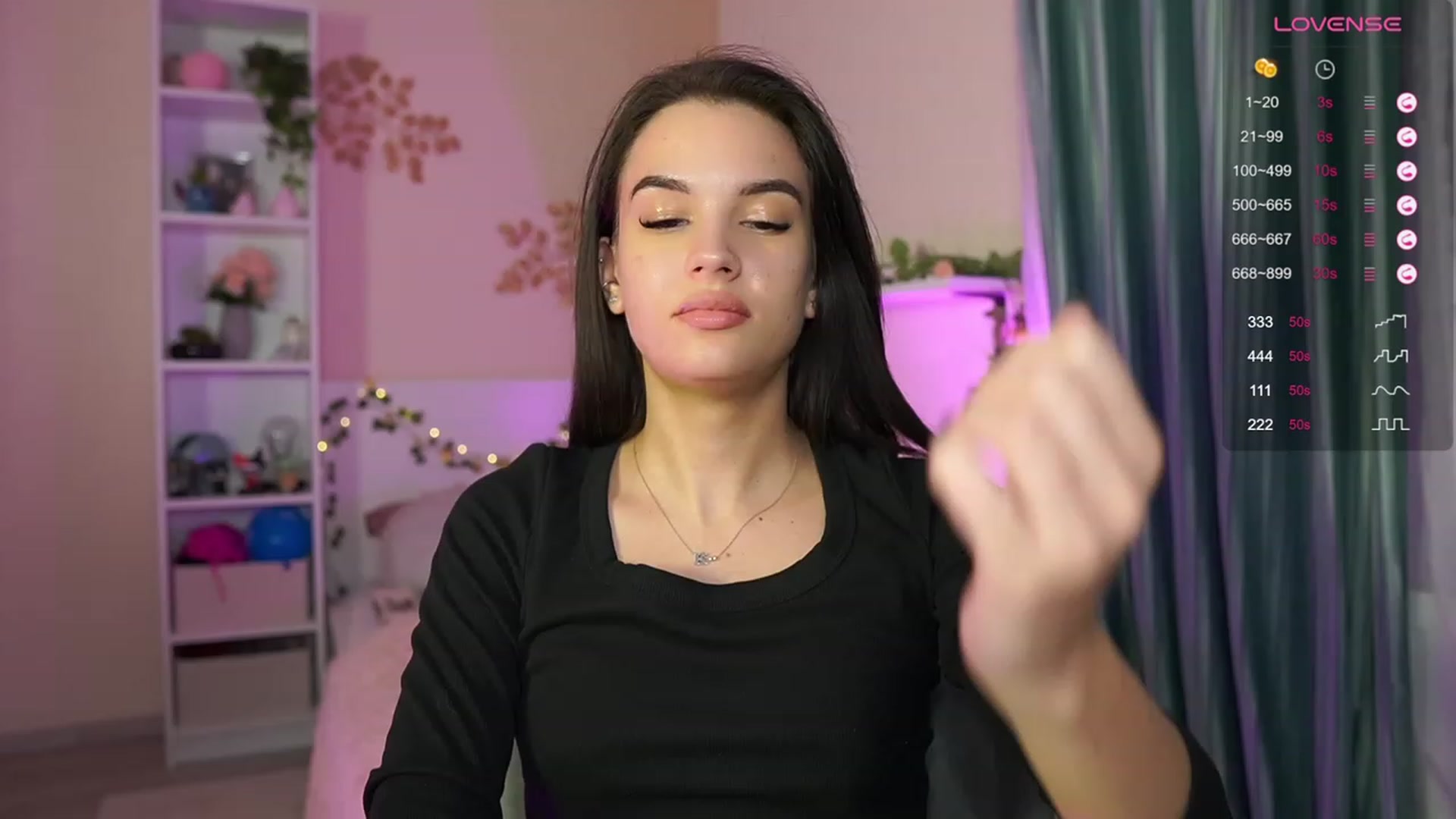 Gallery image thumbnail from Kylie_Quinn's myfreecams stream on, 11/22/2023, 22:46 image 10 of 20