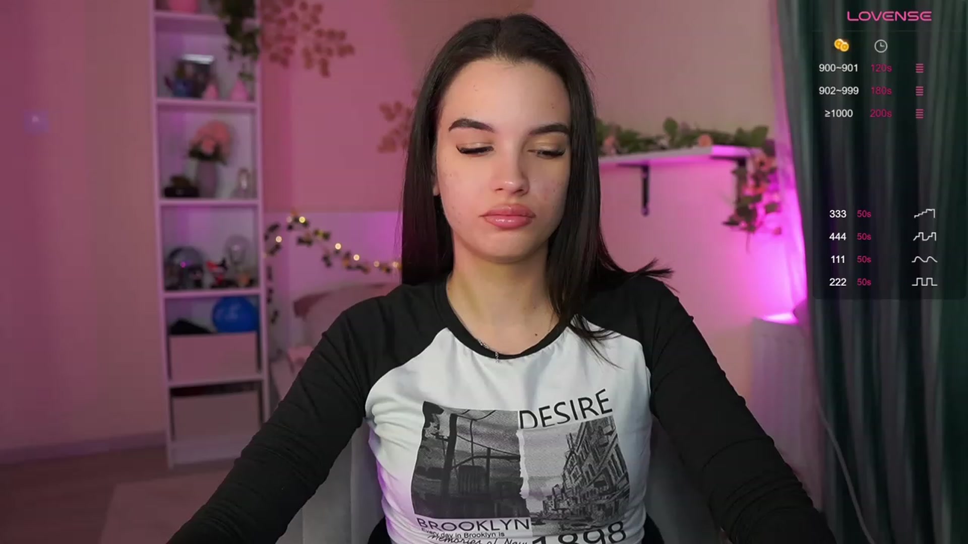 Gallery image thumbnail from Kylie_Quinn's myfreecams stream on, 11/23/2023, 21:06 image 7 of 20