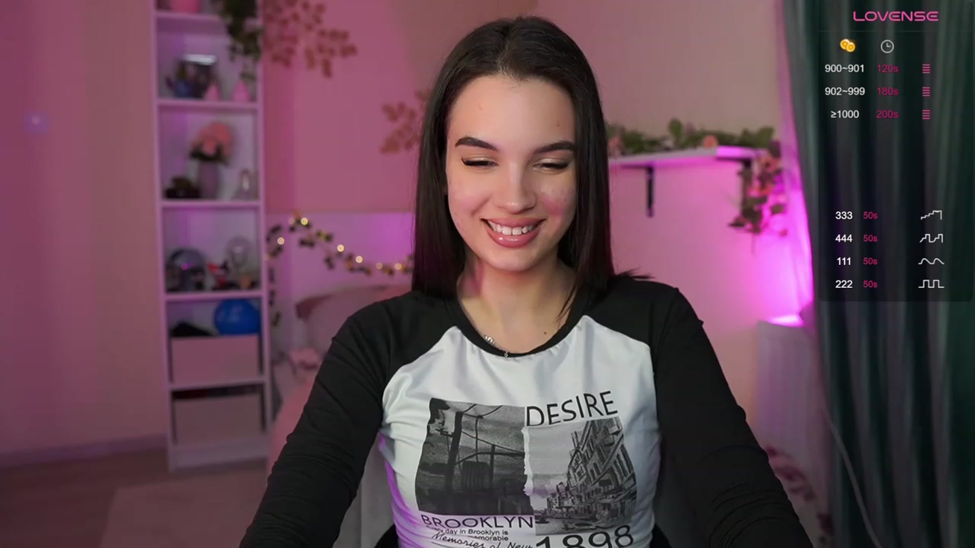 Gallery image thumbnail from Kylie_Quinn's myfreecams stream on, 11/23/2023, 21:06 image 8 of 20