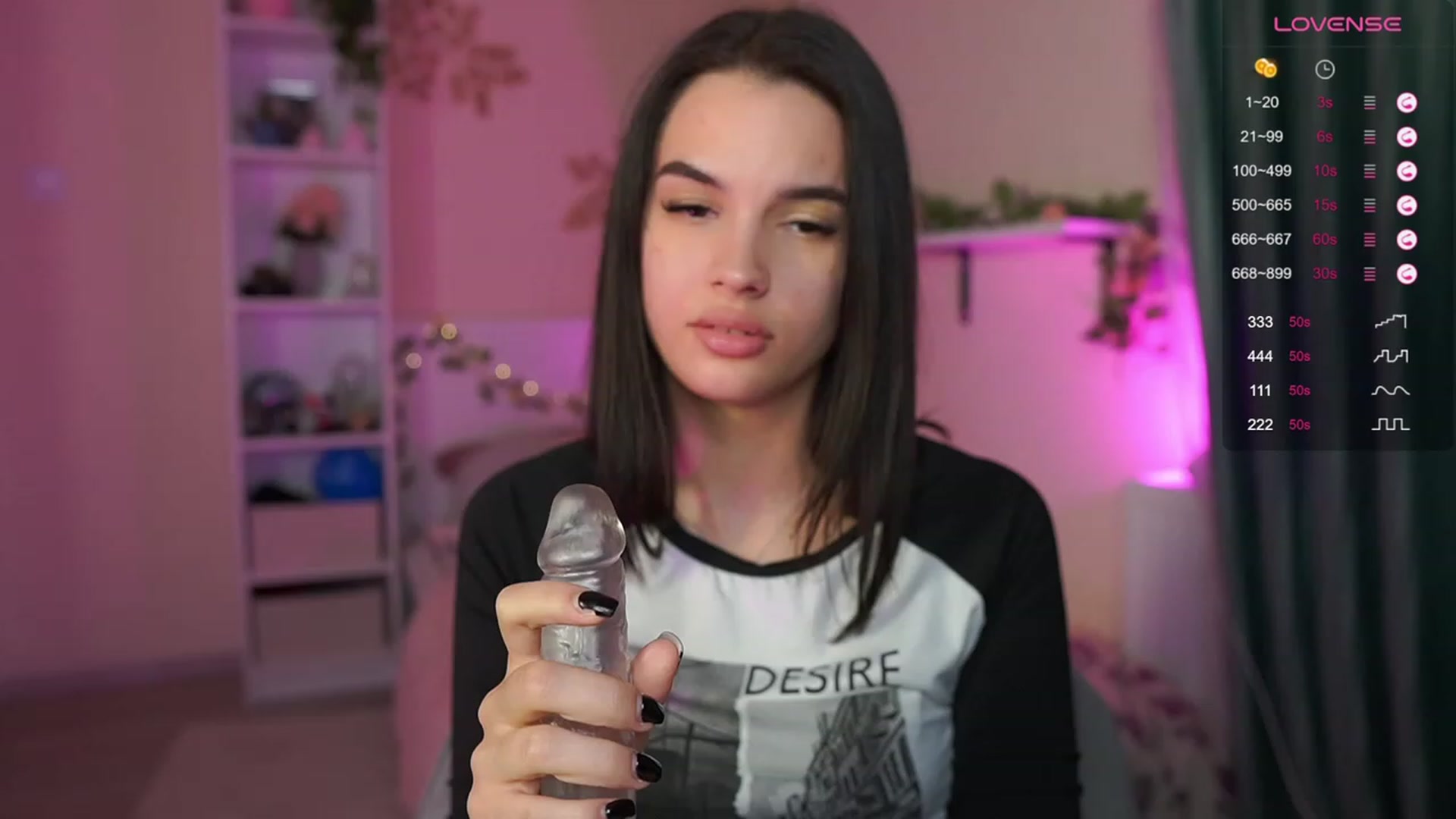 Gallery image thumbnail from Kylie_Quinn's myfreecams stream on, 11/23/2023, 23:37 image 3 of 20