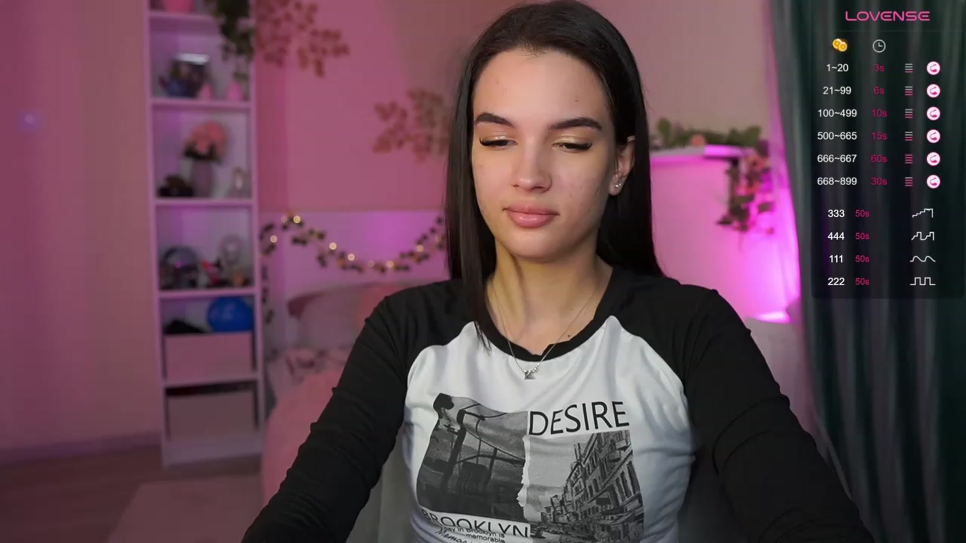 Gallery image thumbnail from Kylie_Quinn's myfreecams stream on, 11/24/2023, 24:24 image 8 of 20