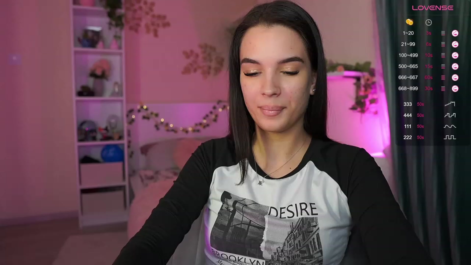 Gallery image thumbnail from Kylie_Quinn's myfreecams stream on, 11/24/2023, 24:24 image 18 of 20