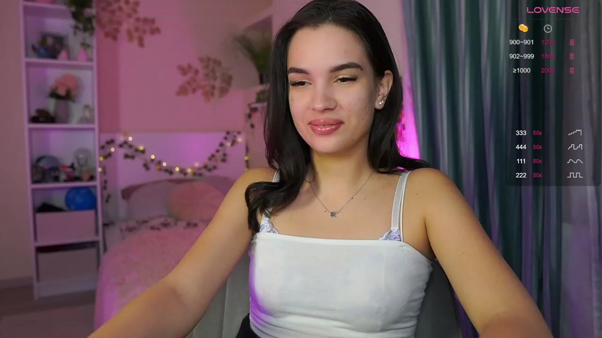 Gallery image thumbnail from Kylie_Quinn's myfreecams stream on, 11/24/2023, 19:38 image 19 of 20