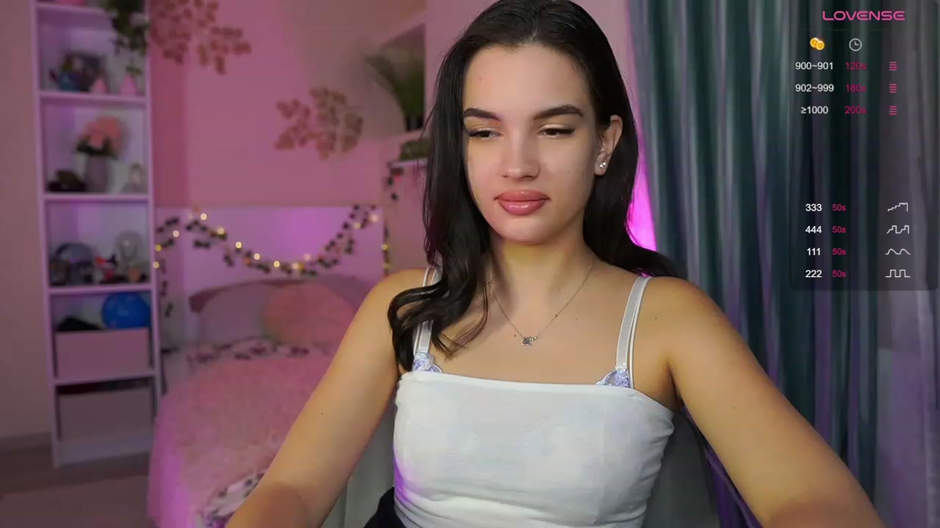 Gallery image thumbnail from Kylie_Quinn's myfreecams stream on, 11/24/2023, 19:38 image 17 of 20