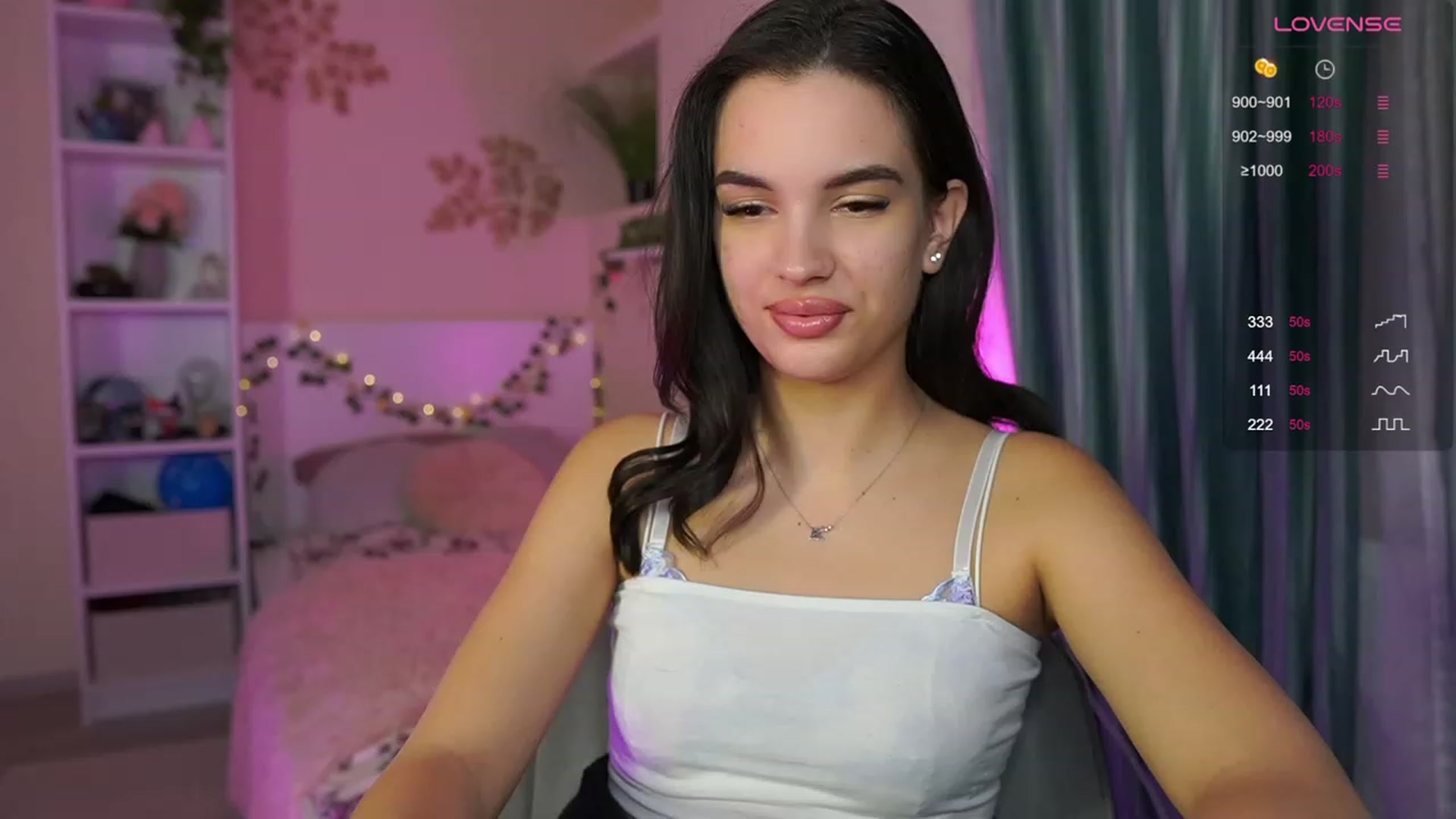 Gallery image thumbnail from Kylie_Quinn's myfreecams stream on, 11/24/2023, 19:38 image 15 of 20