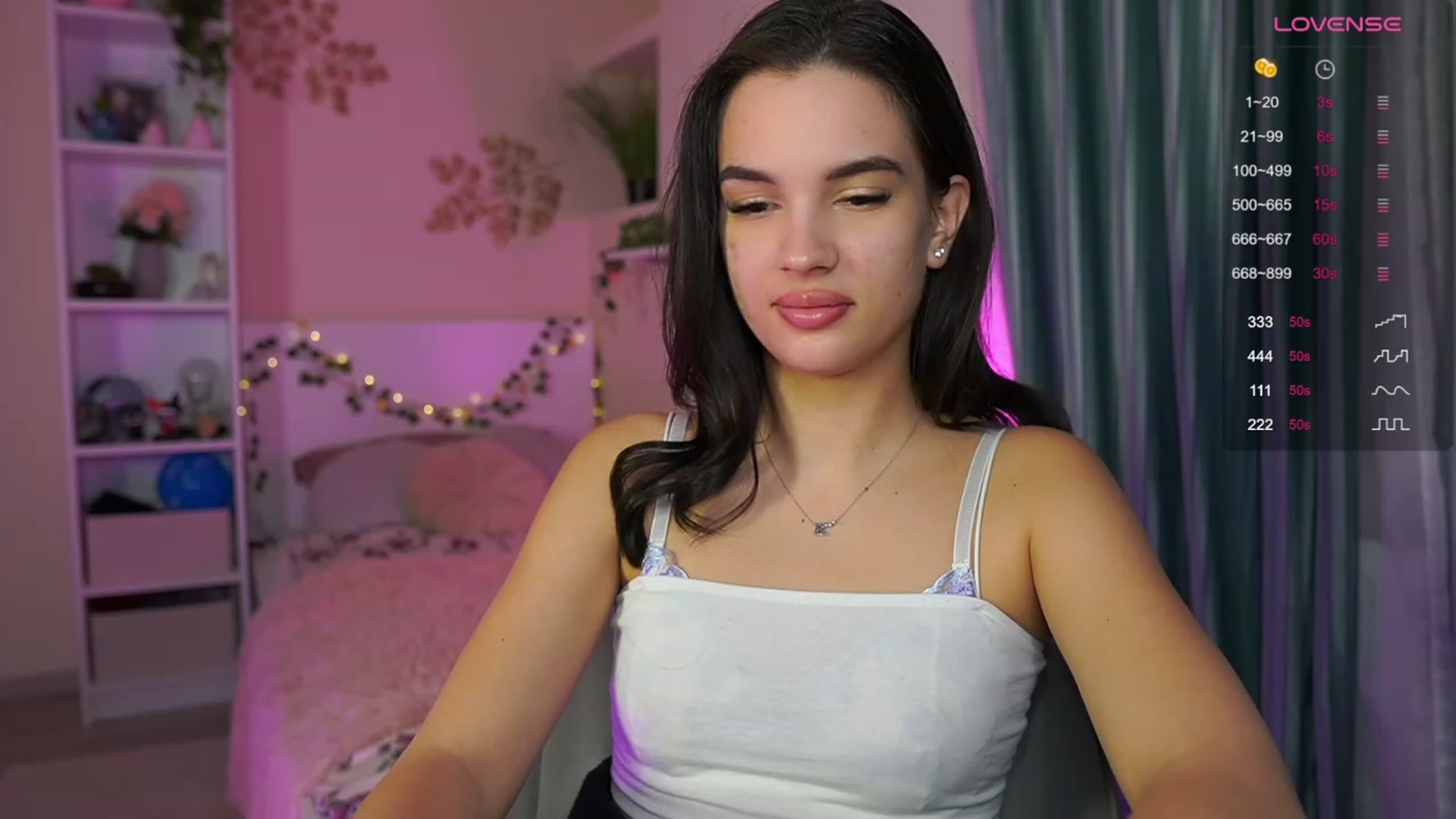 Gallery image thumbnail from Kylie_Quinn's myfreecams stream on, 11/24/2023, 19:38 image 18 of 20