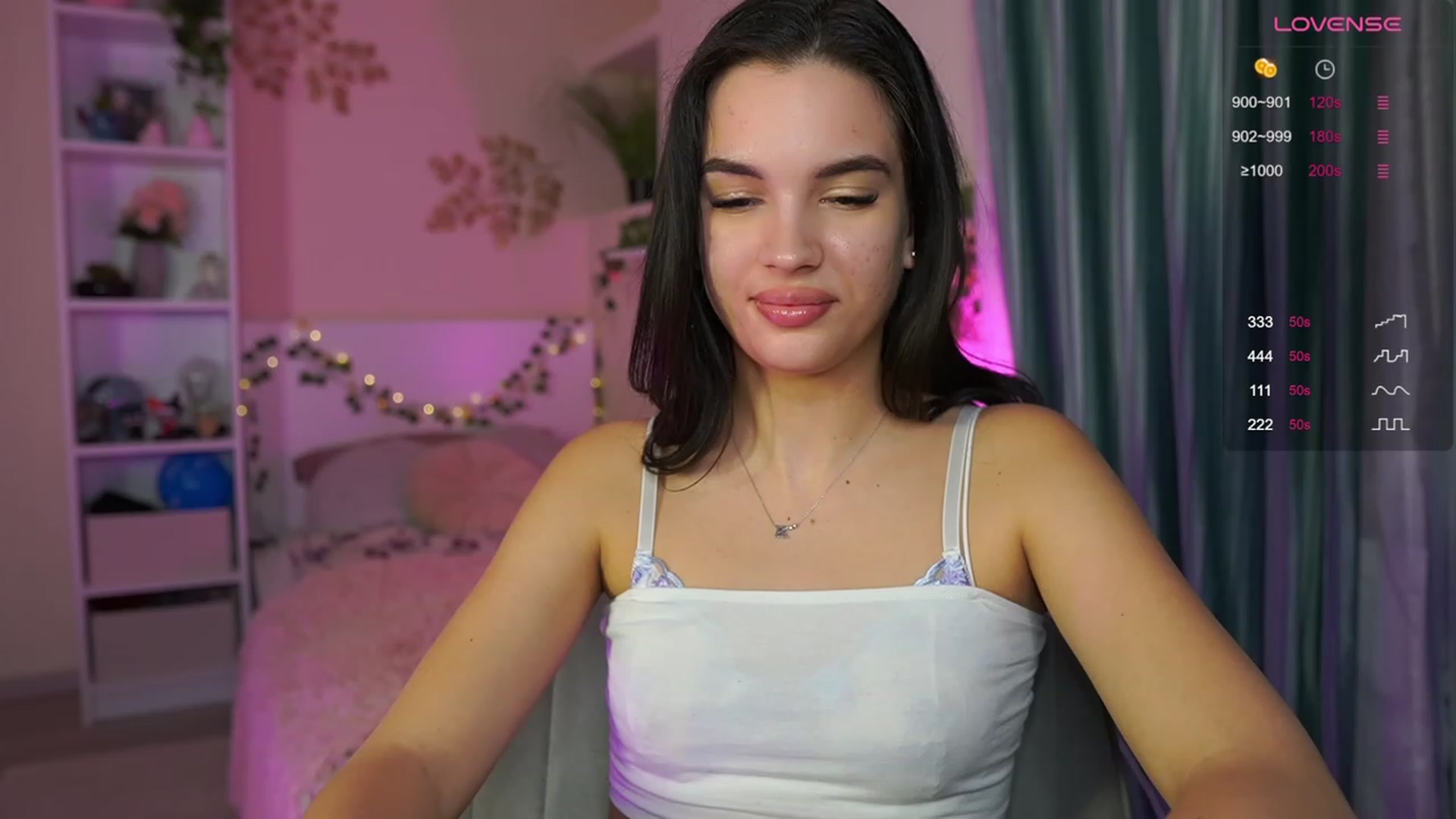 Gallery image thumbnail from Kylie_Quinn's myfreecams stream on, 11/24/2023, 21:15 image 17 of 20