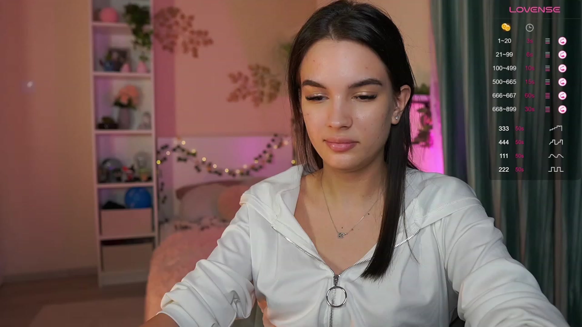 Gallery image thumbnail from Kylie_Quinn's myfreecams stream on, 11/27/2023, 24:41 image 19 of 20