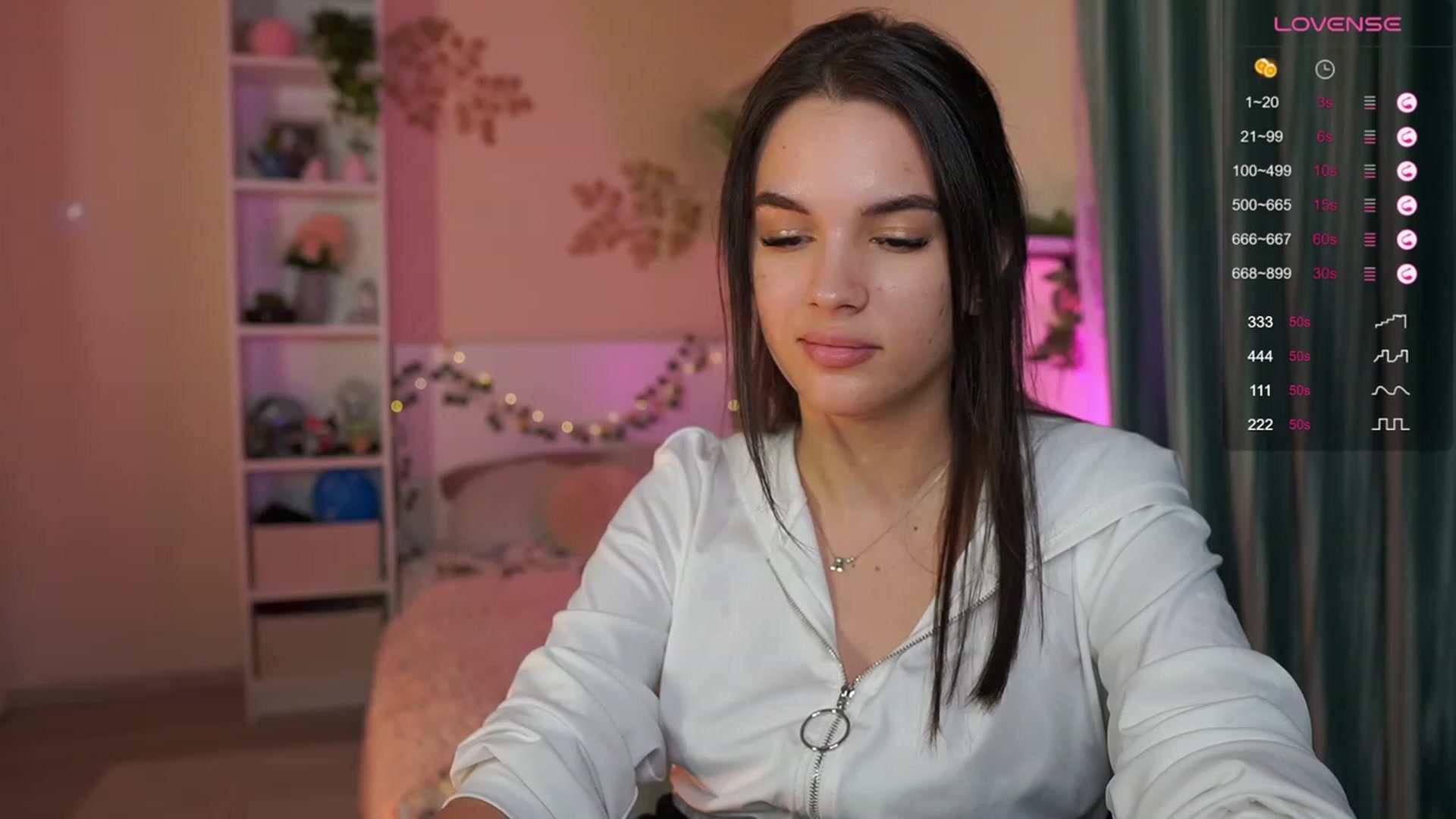 Gallery image thumbnail from Kylie_Quinn's myfreecams stream on, 11/27/2023, 24:41 image 13 of 20