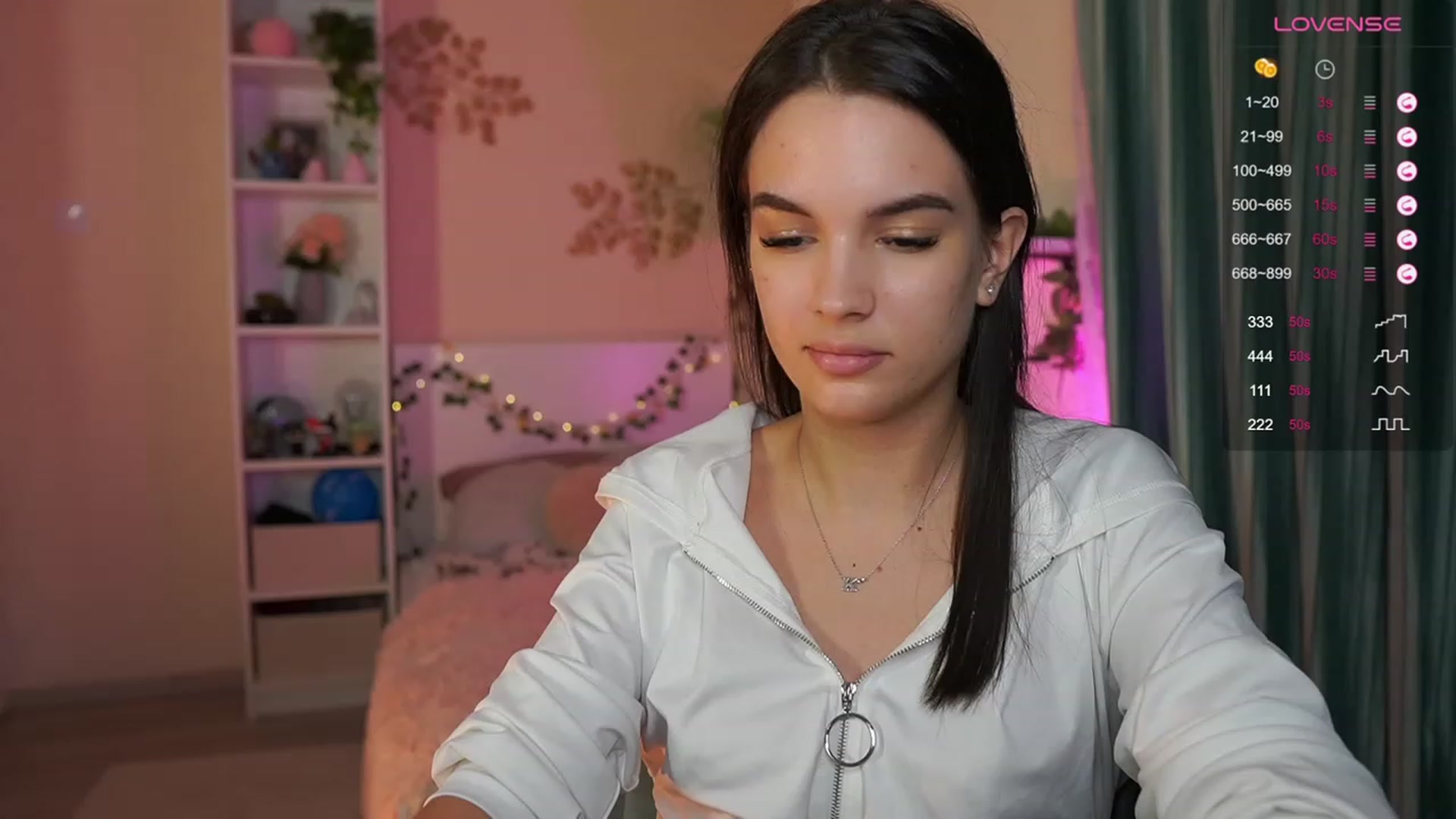 Gallery image thumbnail from Kylie_Quinn's myfreecams stream on, 11/27/2023, 24:41 image 18 of 20