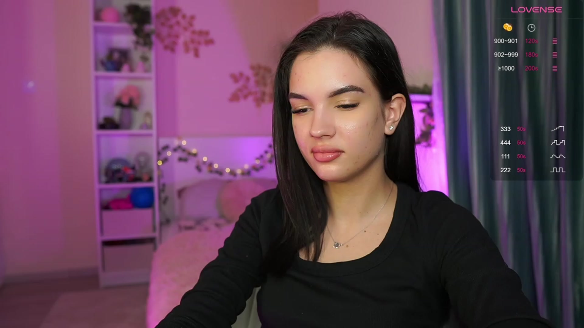 Gallery image thumbnail from Kylie_Quinn's myfreecams stream on, 11/27/2023, 22:27 image 8 of 20
