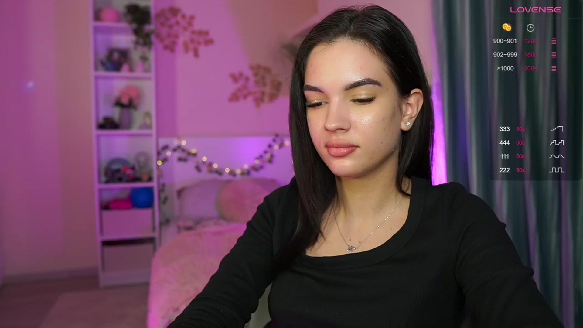 Gallery image thumbnail from Kylie_Quinn's myfreecams stream on, 11/27/2023, 22:27 image 12 of 20