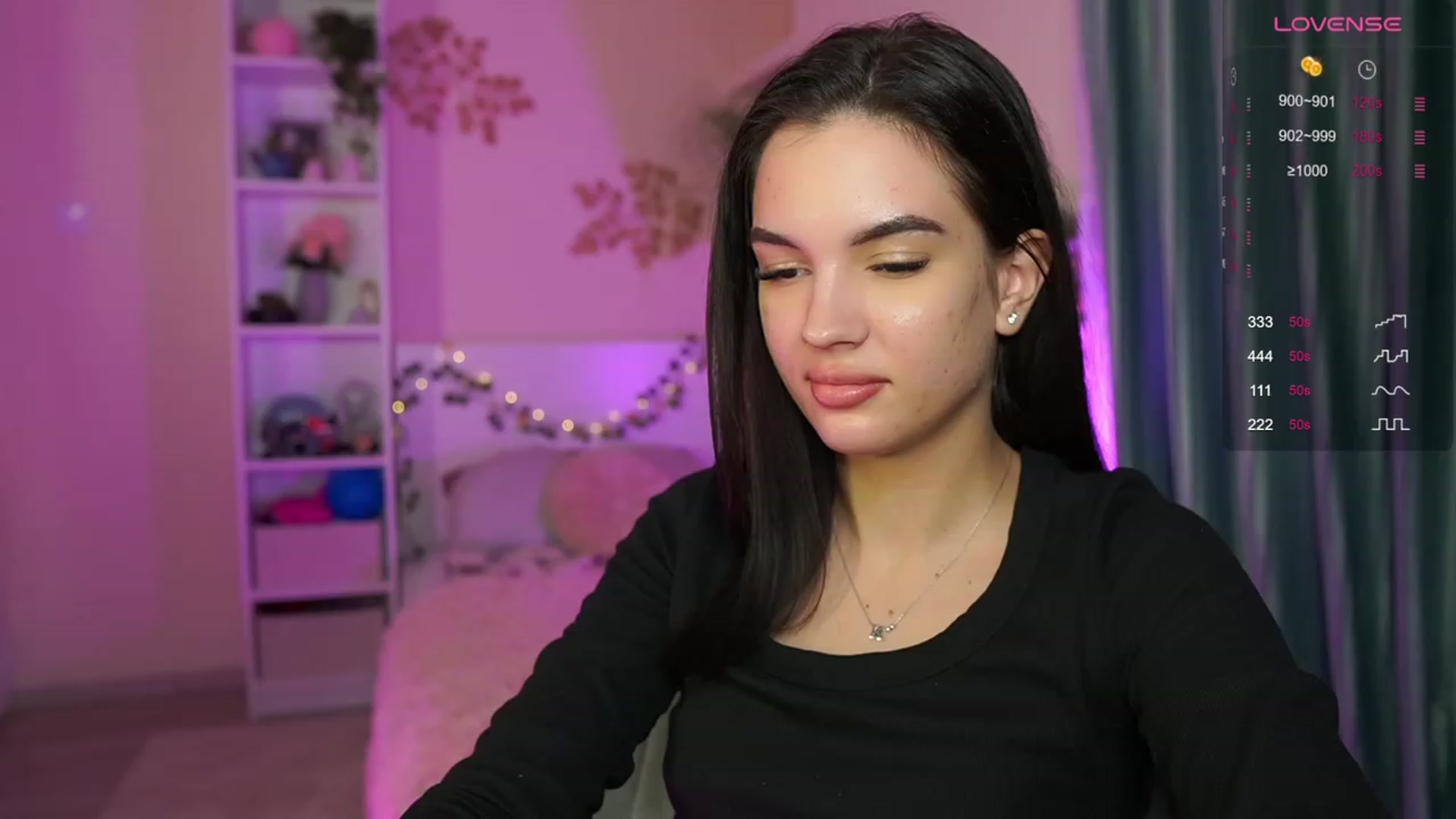 Gallery image thumbnail from Kylie_Quinn's myfreecams stream on, 11/27/2023, 22:27 image 9 of 20