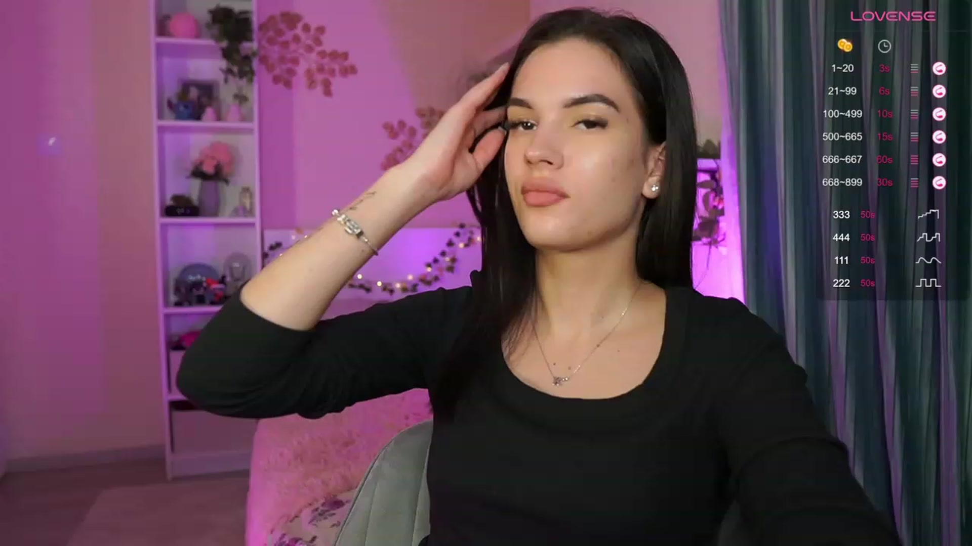 Gallery image thumbnail from Kylie_Quinn's myfreecams stream on, 11/27/2023, 22:55 image 4 of 20