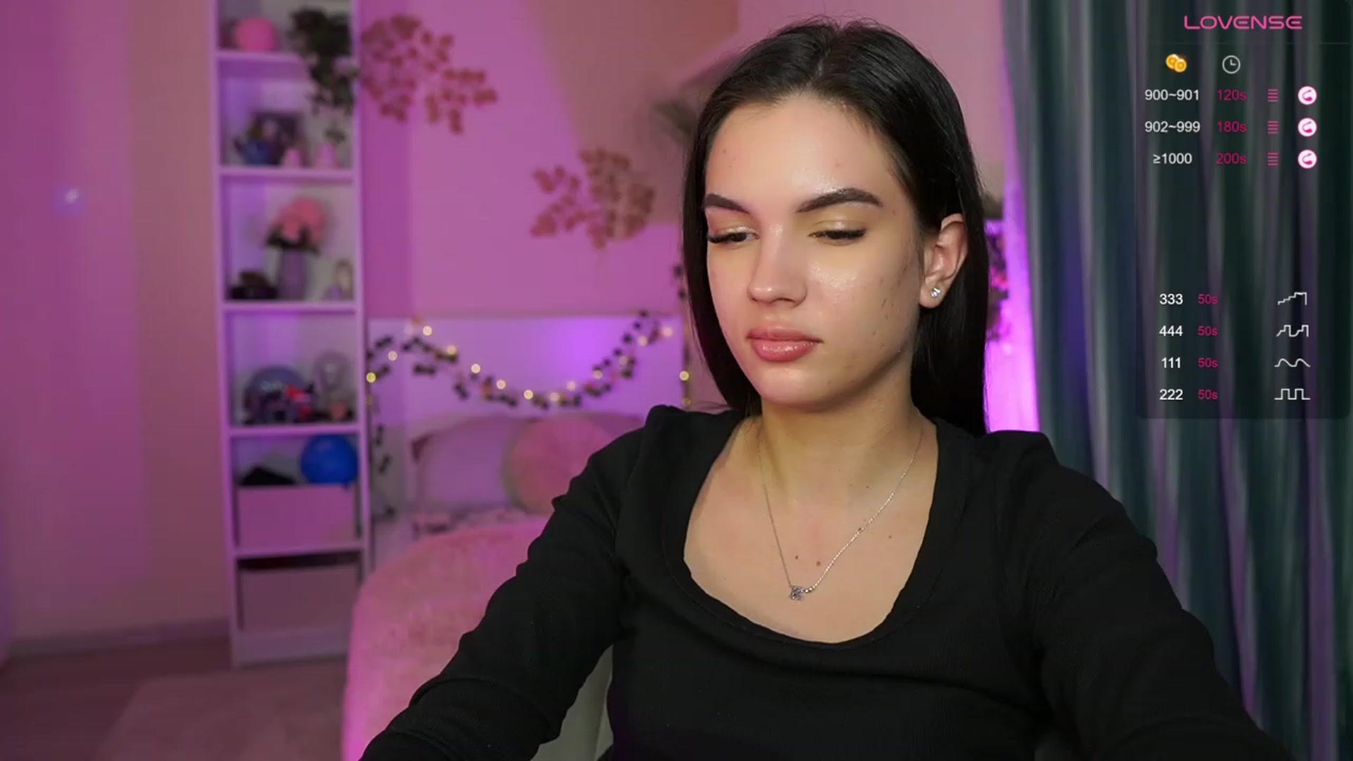 Gallery image thumbnail from Kylie_Quinn's myfreecams stream on, 11/27/2023, 22:55 image 19 of 20