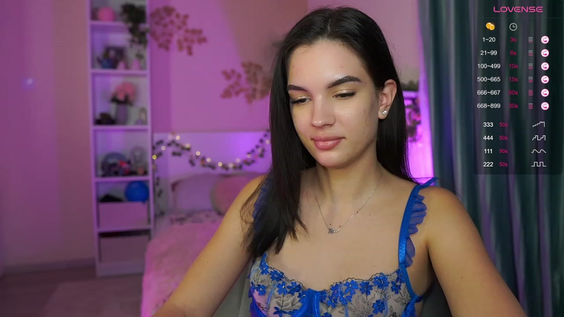 Gallery image thumbnail from Kylie_Quinn's myfreecams stream on, 11/28/2023, 24:01 image 18 of 20