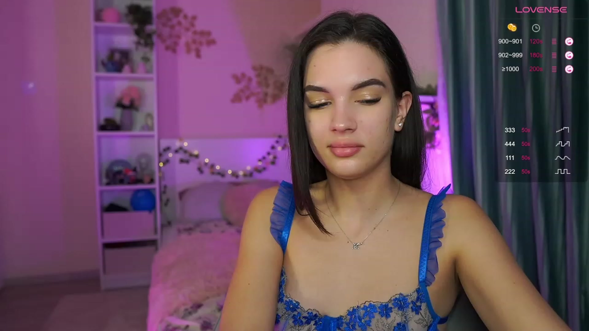 Gallery image thumbnail from Kylie_Quinn's myfreecams stream on, 11/28/2023, 24:01 image 14 of 20
