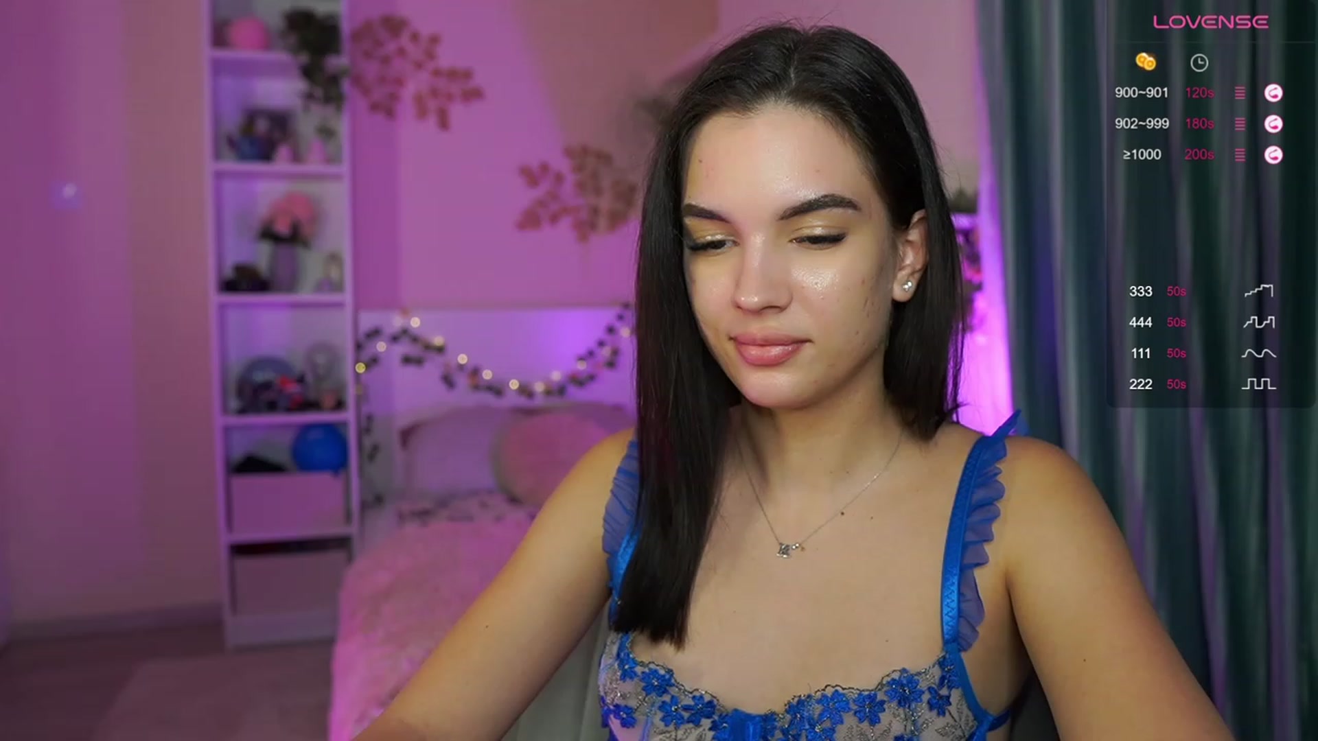 Gallery image thumbnail from Kylie_Quinn's myfreecams stream on, 11/28/2023, 24:01 image 7 of 20