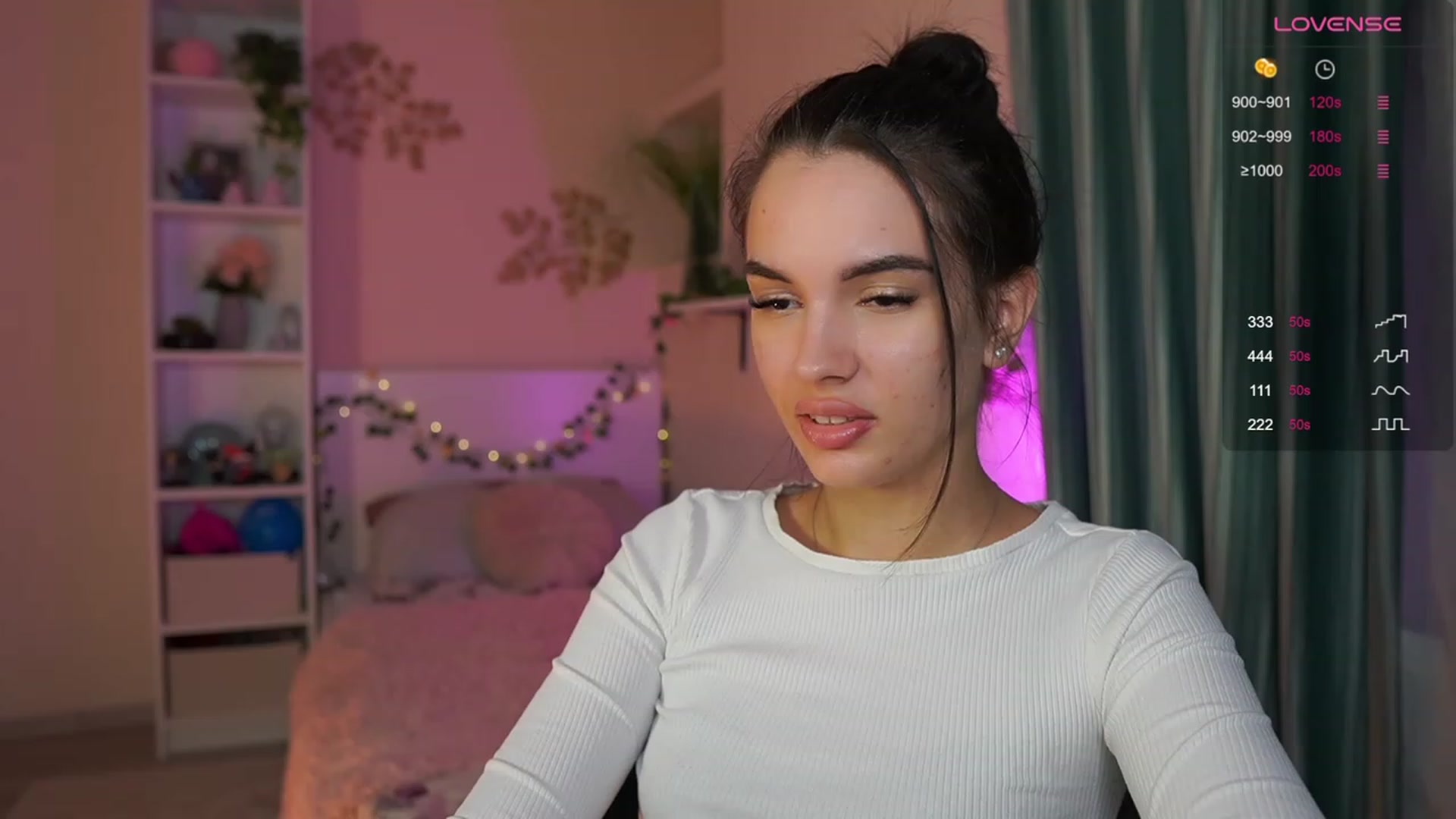 Gallery image thumbnail from Kylie_Quinn's myfreecams stream on, 11/29/2023, 23:15 image 6 of 20