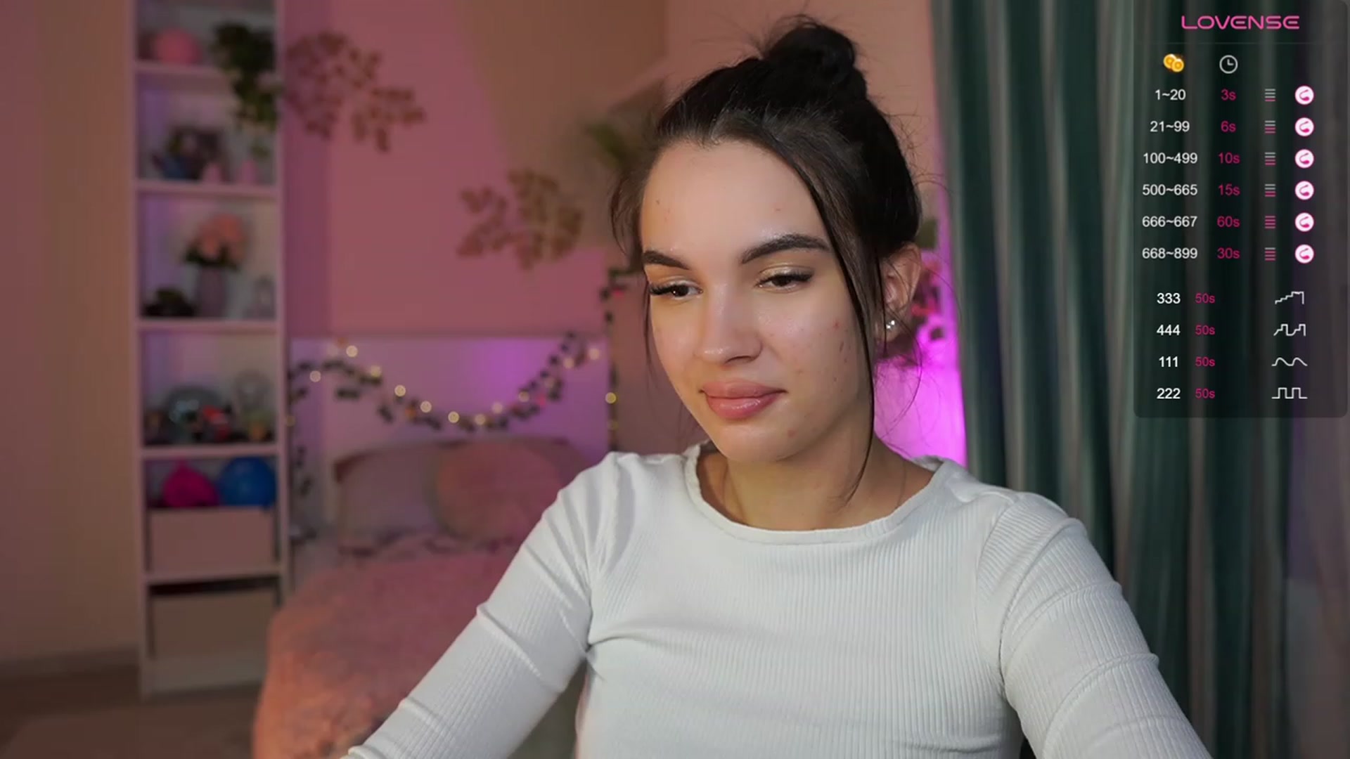 Gallery image thumbnail from Kylie_Quinn's myfreecams stream on, 11/29/2023, 23:15 image 15 of 20