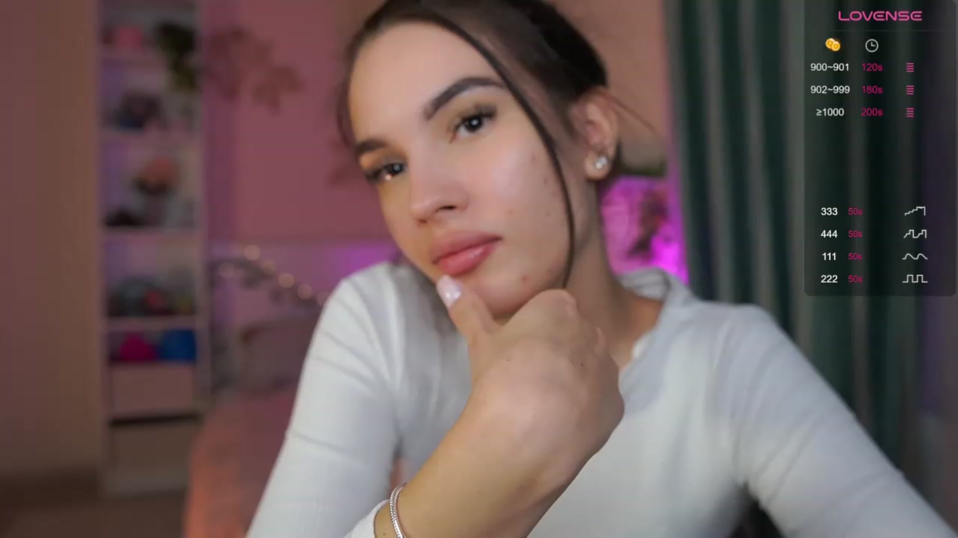 Gallery image thumbnail from Kylie_Quinn's myfreecams stream on, 11/29/2023, 23:15 image 7 of 20