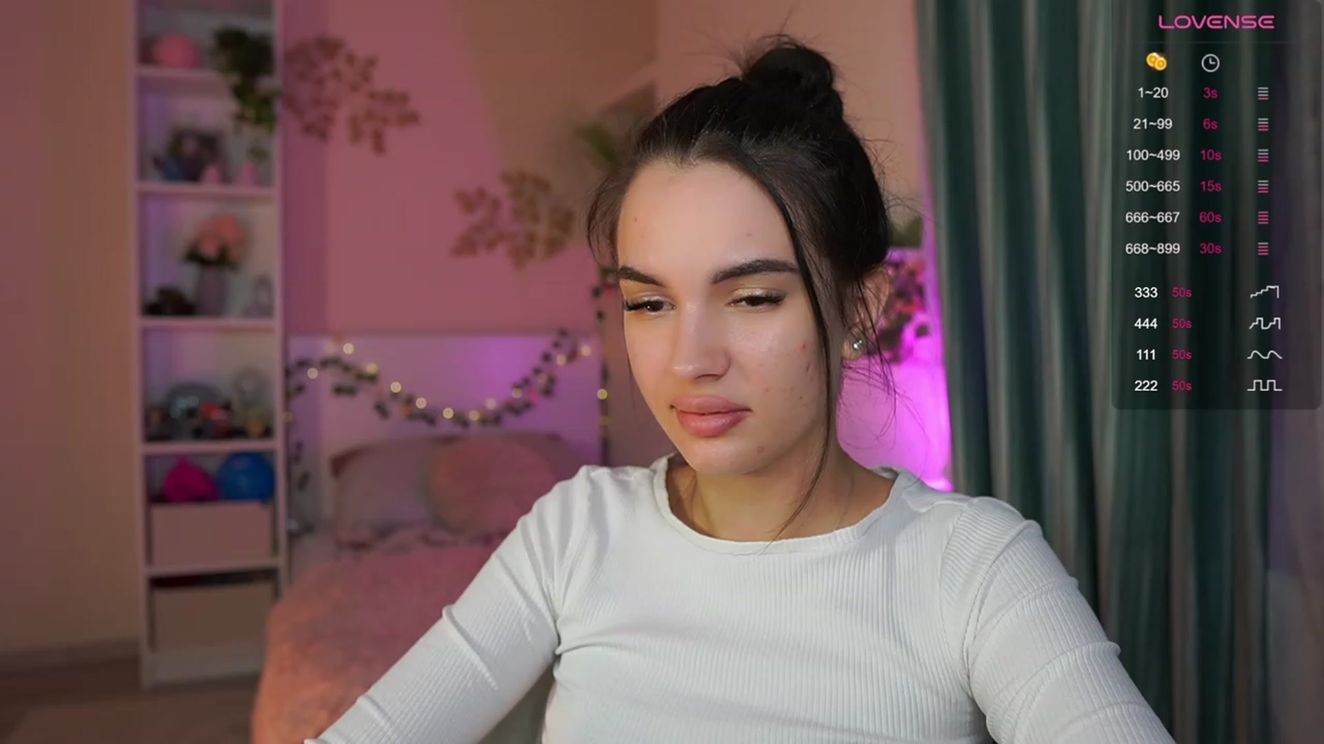 Gallery image thumbnail from Kylie_Quinn's myfreecams stream on, 11/29/2023, 23:15 image 13 of 20