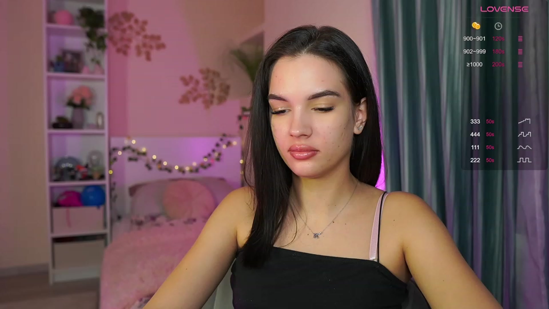 Gallery image thumbnail from Kylie_Quinn's myfreecams stream on, 12/01/2023, 20:06 image 1 of 20