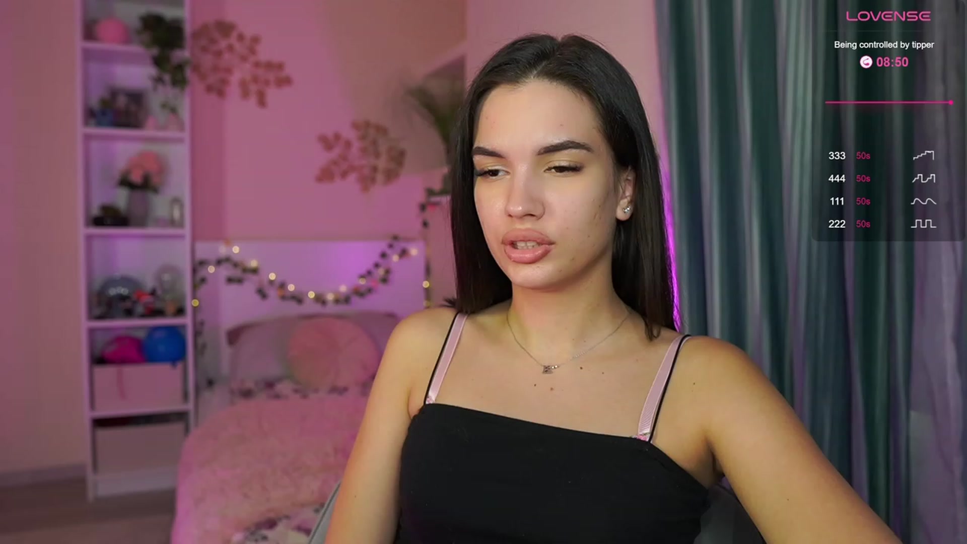 Gallery image thumbnail from Kylie_Quinn's myfreecams stream on, 12/01/2023, 21:55 image 15 of 20