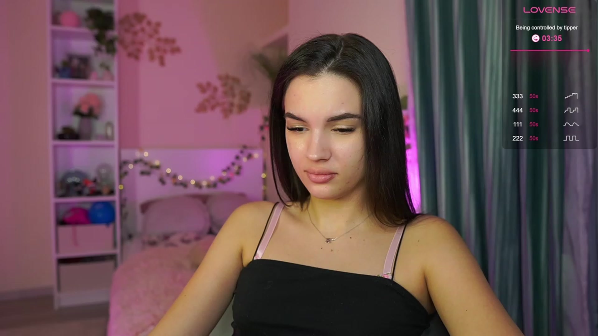 Gallery image thumbnail from Kylie_Quinn's myfreecams stream on, 12/01/2023, 22:59 image 14 of 20