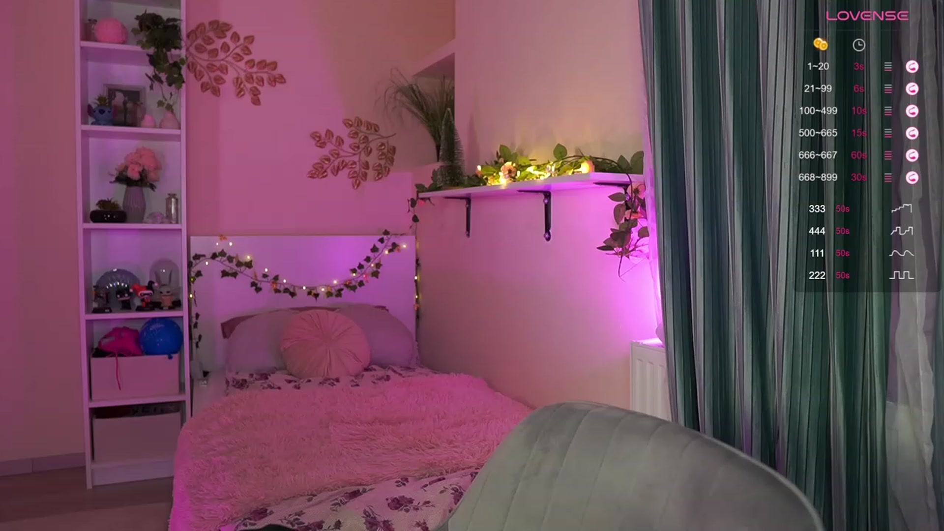 Gallery image thumbnail from Kylie_Quinn's myfreecams stream on, 12/01/2023, 22:59 image 9 of 20