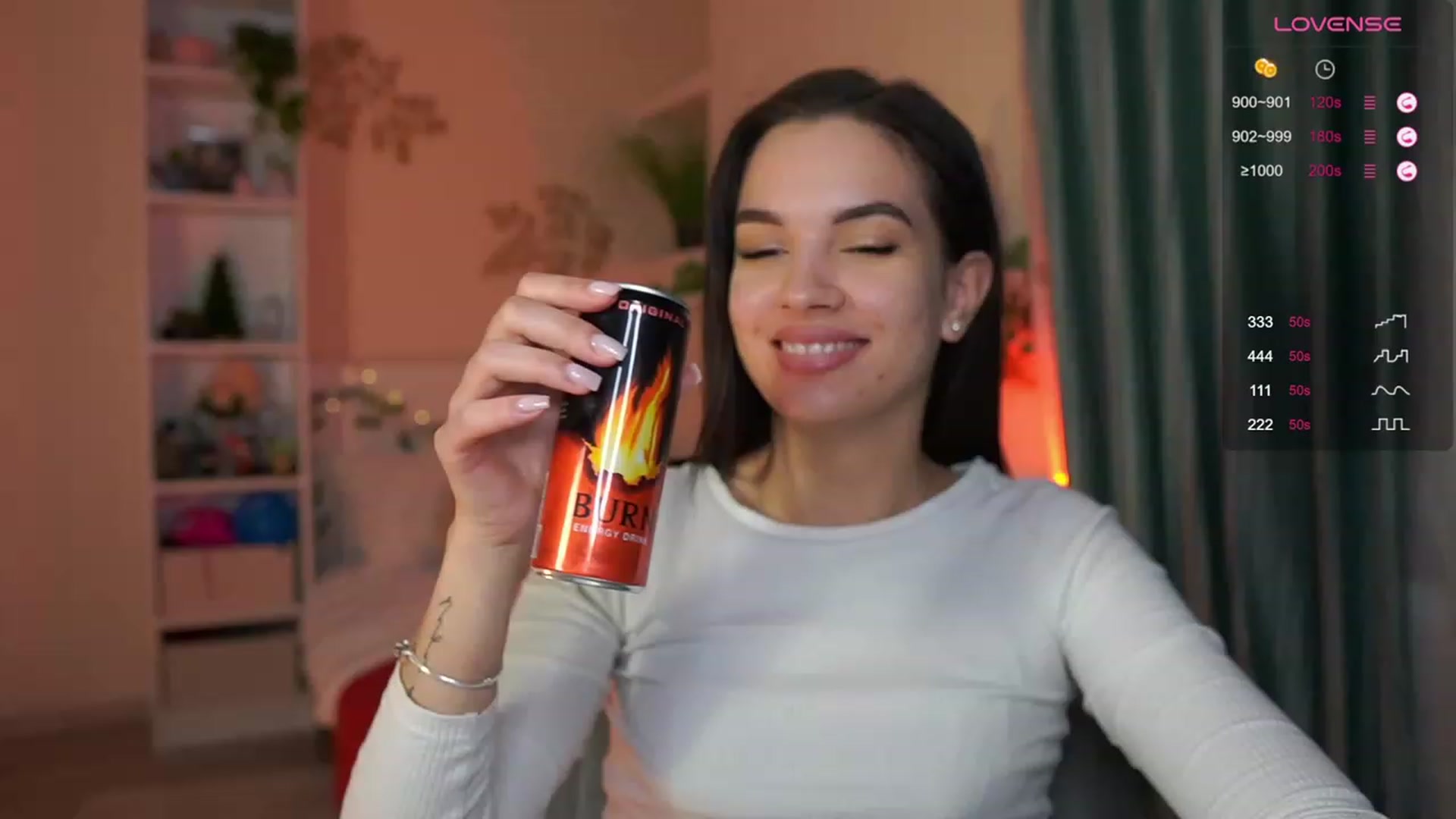 Gallery image thumbnail from Kylie_Quinn's myfreecams stream on, 12/02/2023, 22:20 image 14 of 20