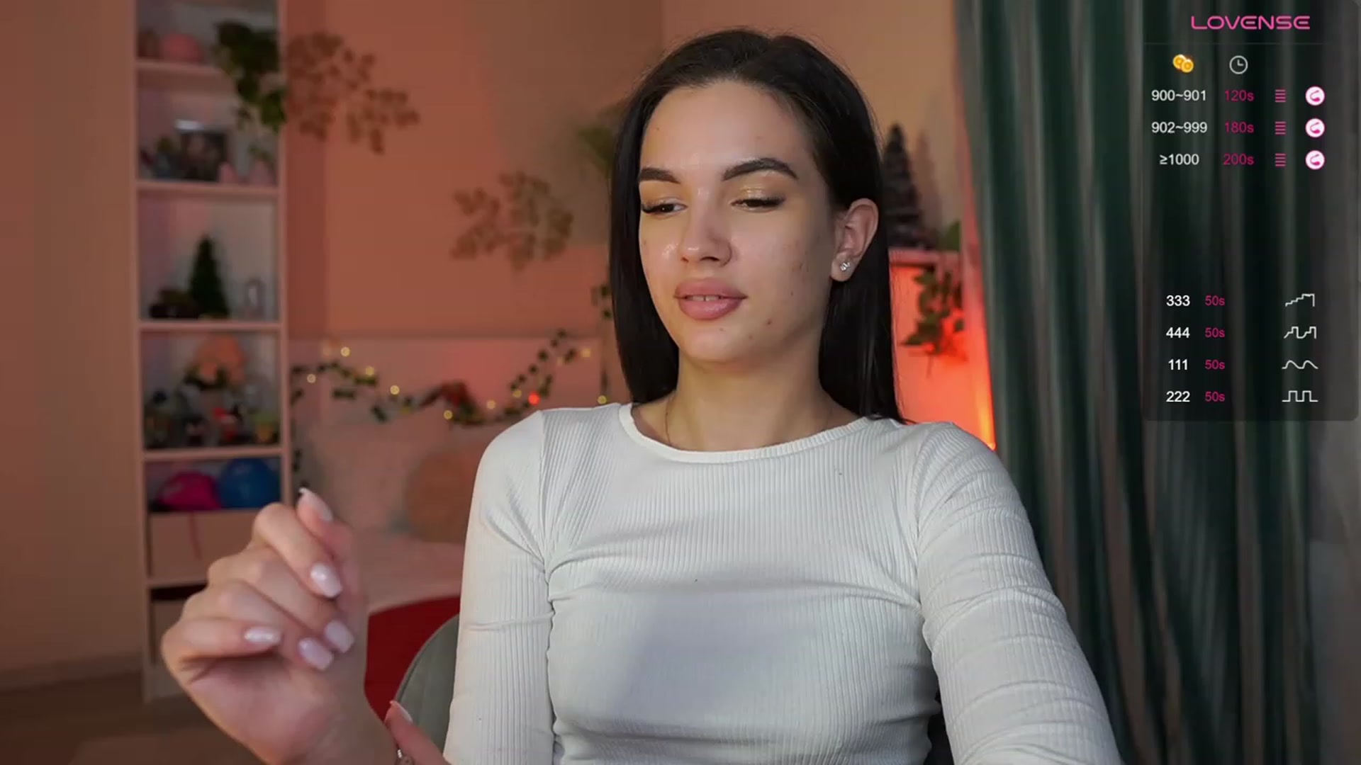 Gallery image thumbnail from Kylie_Quinn's myfreecams stream on, 12/03/2023, 24:40 image 12 of 20