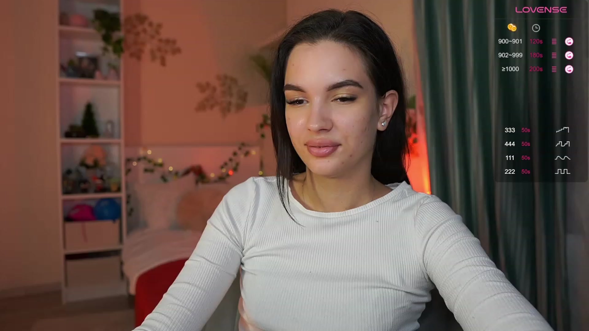 Gallery image thumbnail from Kylie_Quinn's myfreecams stream on, 12/03/2023, 24:40 image 9 of 20