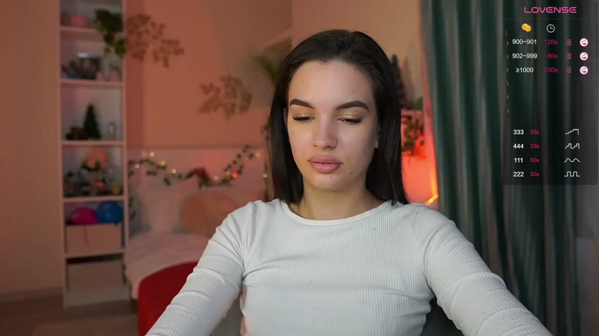 Gallery image thumbnail from Kylie_Quinn's myfreecams stream on, 12/03/2023, 24:40 image 4 of 20