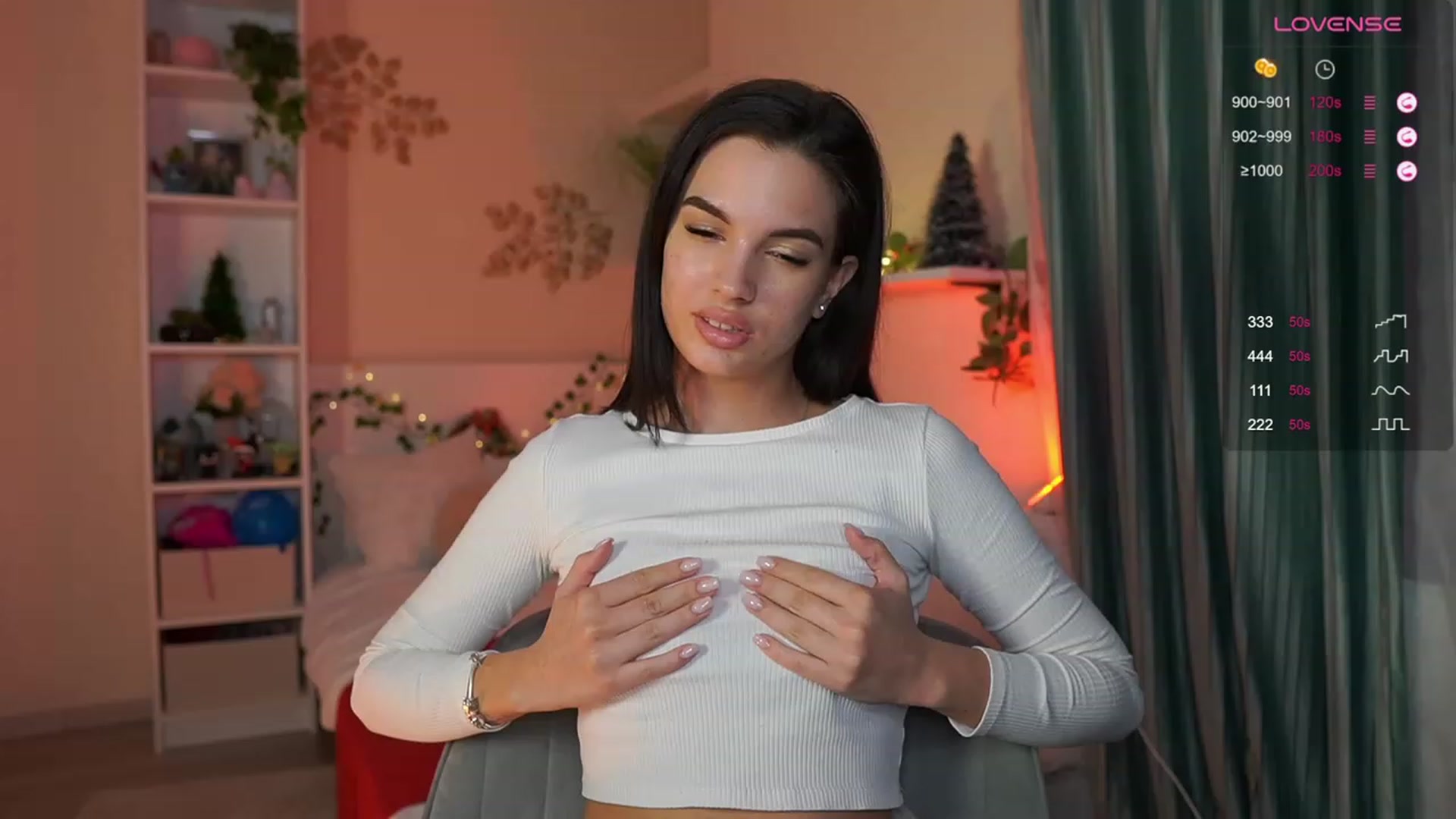 Gallery image thumbnail from Kylie_Quinn's myfreecams stream on, 12/03/2023, 24:40 image 19 of 20
