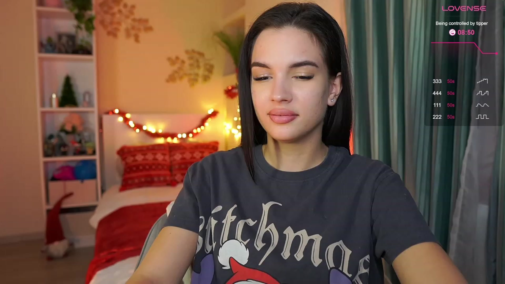 Gallery image thumbnail from Kylie_Quinn's myfreecams stream on, 12/04/2023, 20:43 image 15 of 20